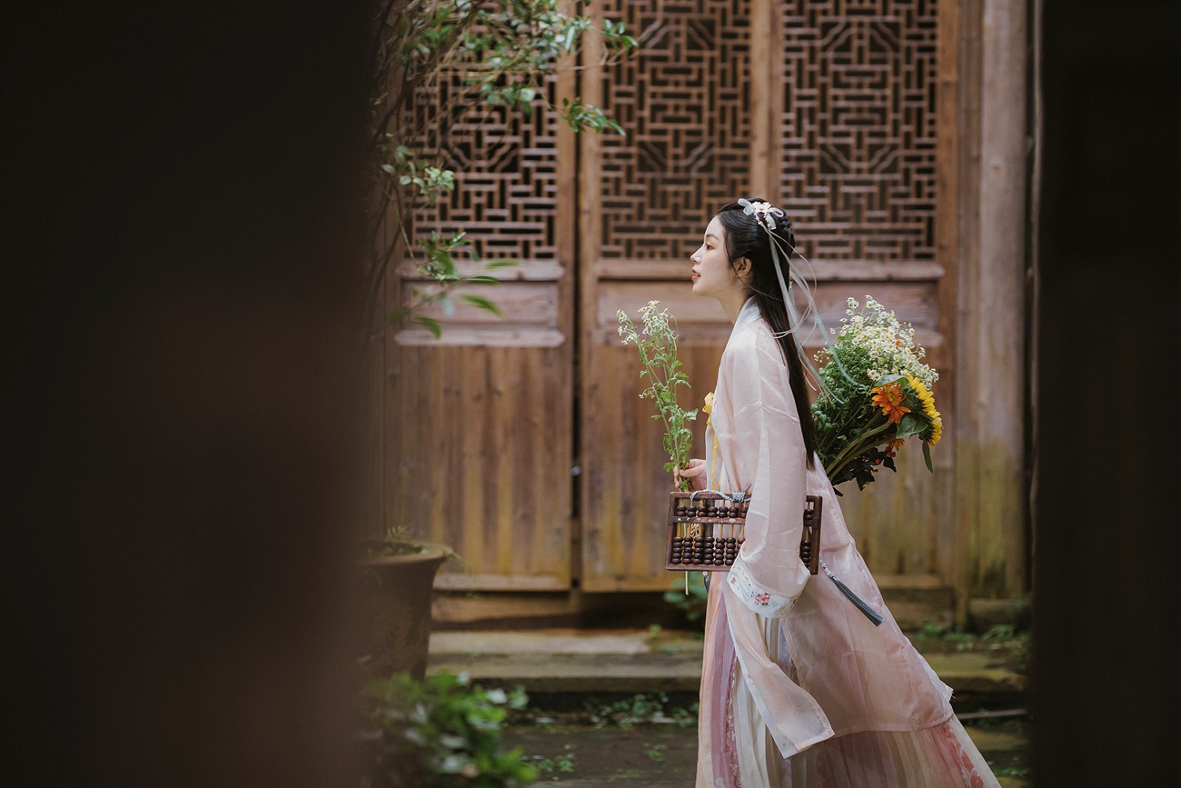 图片[26]-[YITUYU艺图语] 2022.01.07 卖花姑娘 陶然 [25P] – 速更版-美库