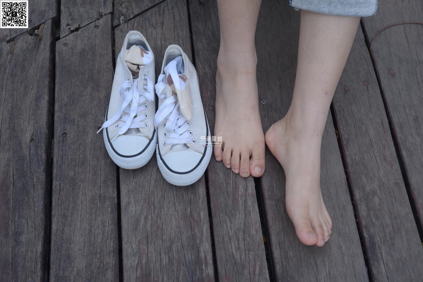 图片[141]-[只糖原创]NO.568 陈媛 琐碎里深埋的小星光[155P] – 速更版-美库