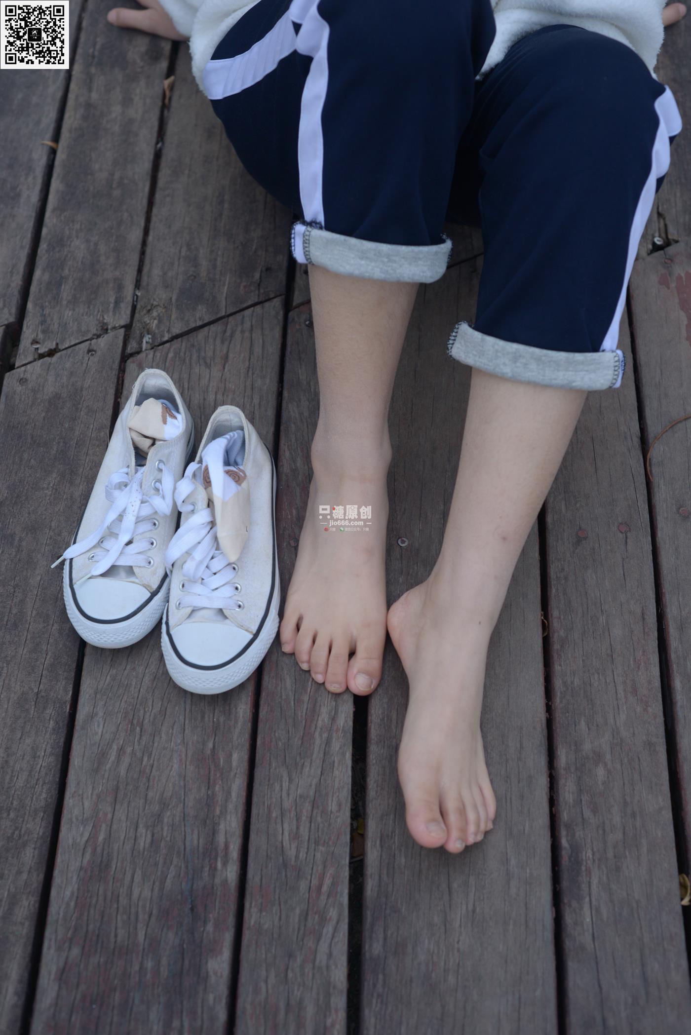 图片[142]-[只糖原创]NO.568 陈媛 琐碎里深埋的小星光[155P] – 速更版-美库