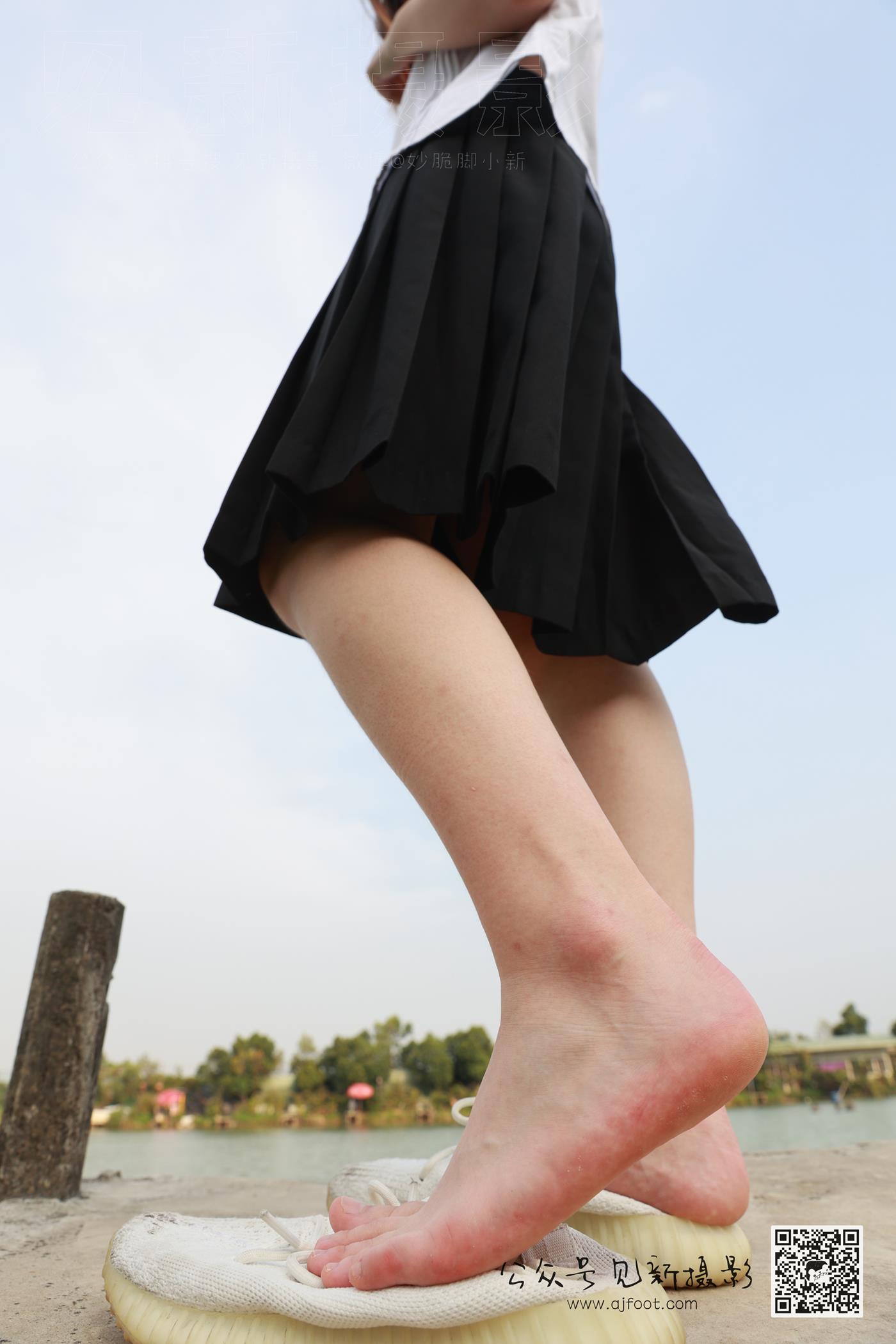 图片[28]-[见新摄影]NO.010 附中 潇潇（20岁 校园少女风 椰子鞋）[112P] – 速更版-美库