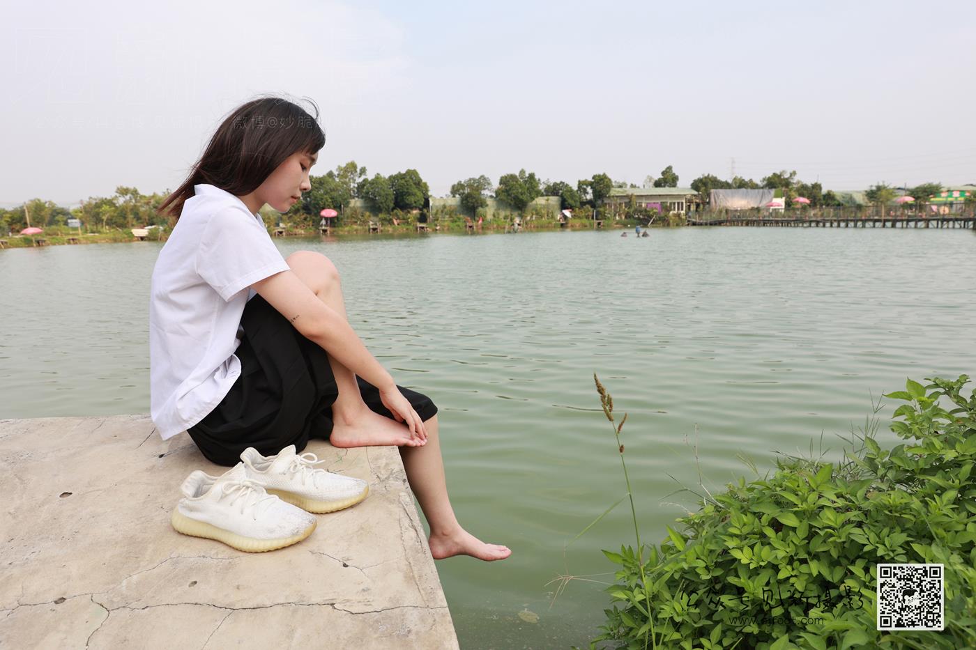 图片[35]-[见新摄影]NO.010 附中 潇潇（20岁 校园少女风 椰子鞋）[112P] – 速更版-美库