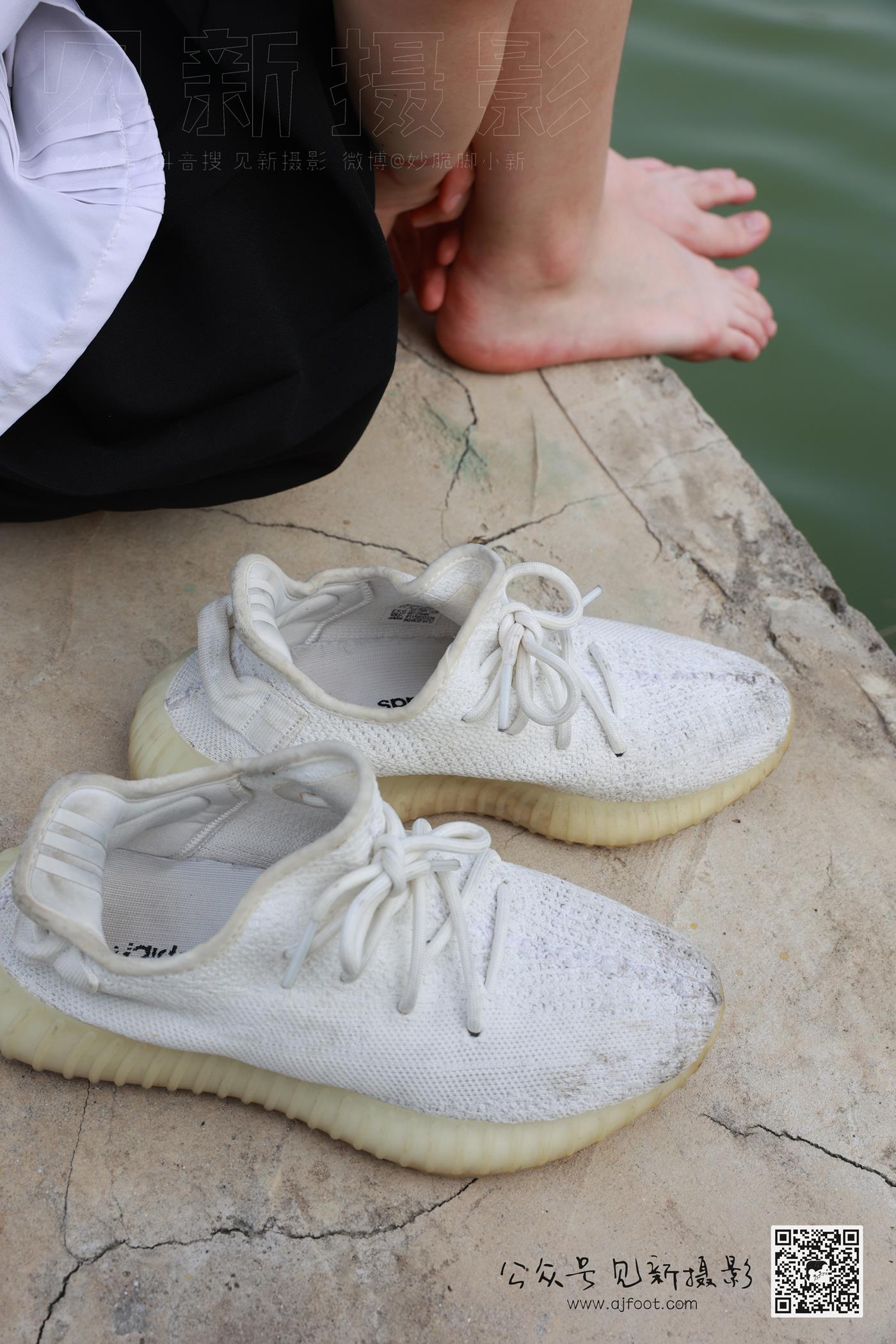 图片[42]-[见新摄影]NO.010 附中 潇潇（20岁 校园少女风 椰子鞋）[112P] – 速更版-美库