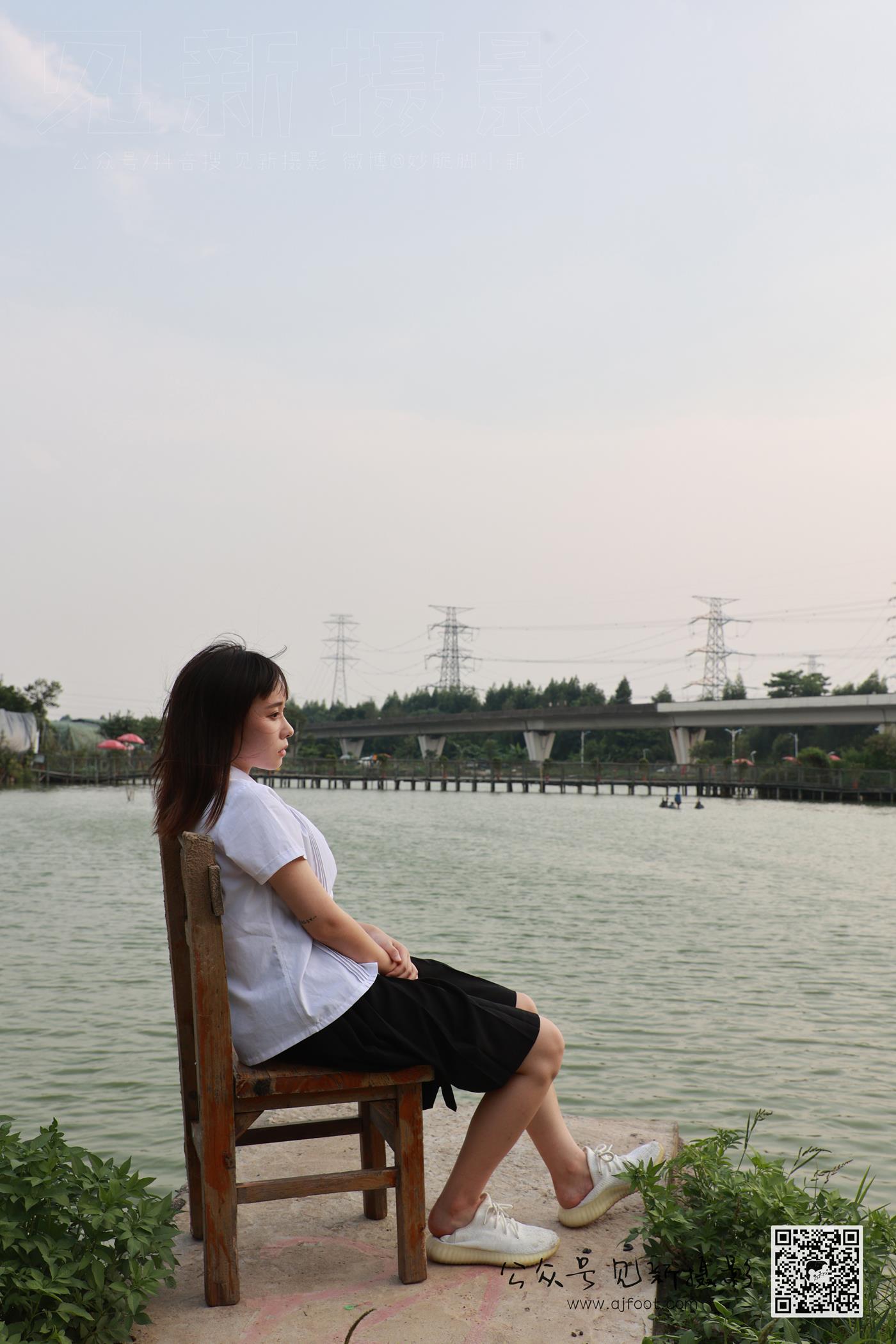 图片[72]-[见新摄影]NO.010 附中 潇潇（20岁 校园少女风 椰子鞋）[112P] – 速更版-美库