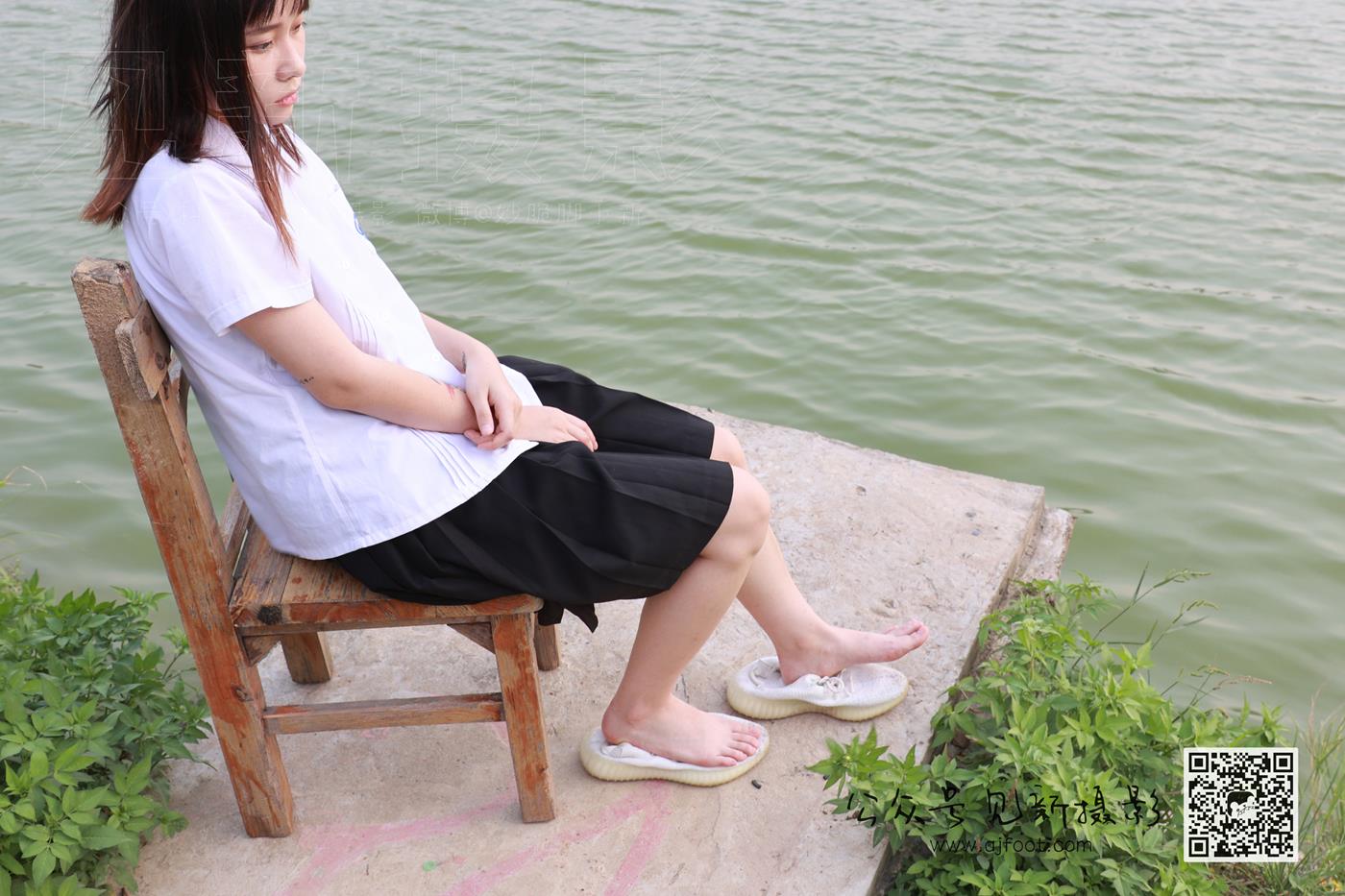 图片[73]-[见新摄影]NO.010 附中 潇潇（20岁 校园少女风 椰子鞋）[112P] – 速更版-美库
