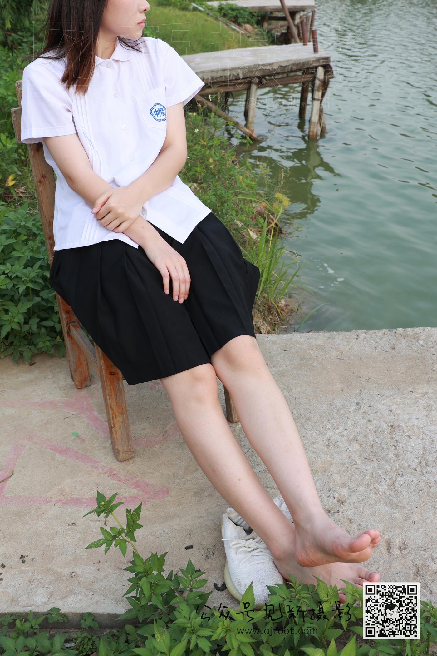 图片[77]-[见新摄影]NO.010 附中 潇潇（20岁 校园少女风 椰子鞋）[112P] – 速更版-美库