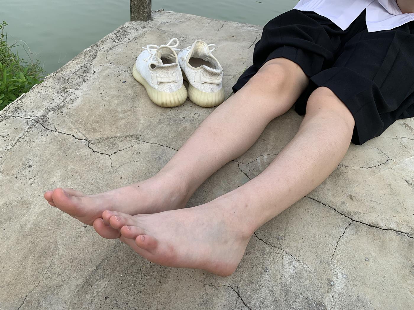 图片[109]-[见新摄影]NO.010 附中 潇潇（20岁 校园少女风 椰子鞋）[112P] – 速更版-美库