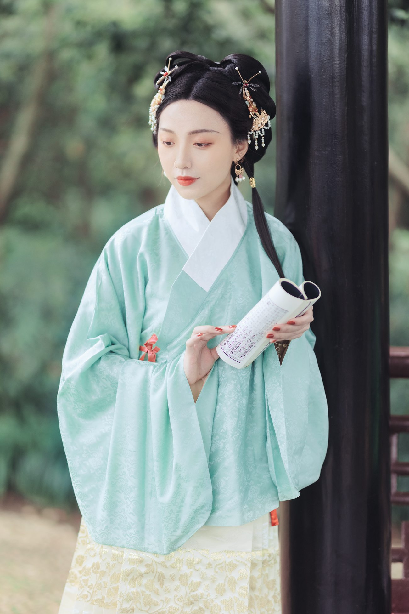 图片[23]-[YITUYU艺图语] 2022.01.12 海棠依旧 Joyceee [27P] – 速更版-美库