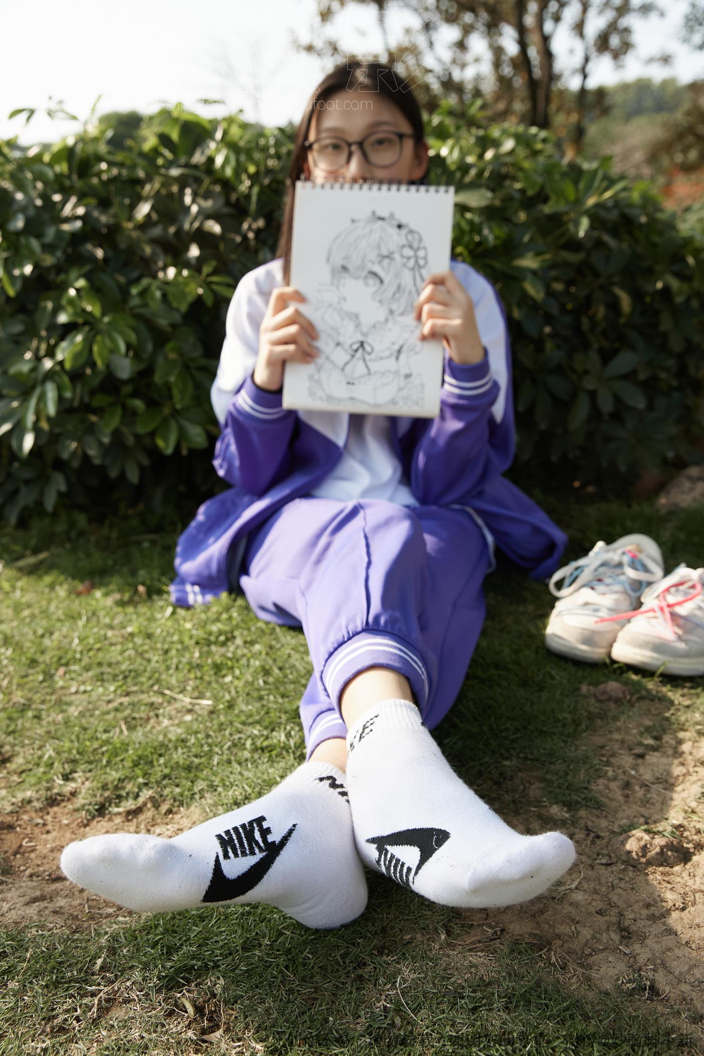 图片[31]-[见新摄影]NO.011 梦回学生时代 公园校服棉袜裸足[295P – 速更版-美库