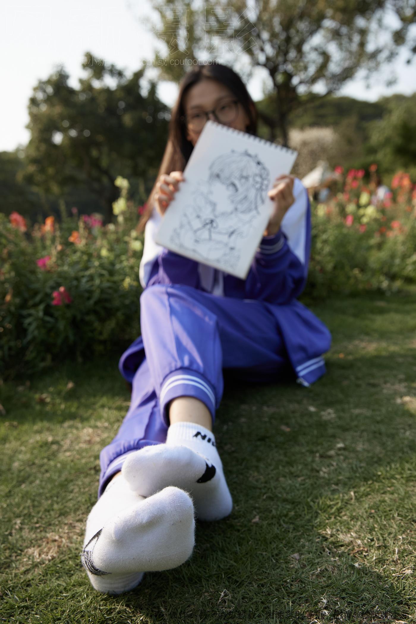 图片[51]-[见新摄影]NO.011 梦回学生时代 公园校服棉袜裸足[295P – 速更版-美库