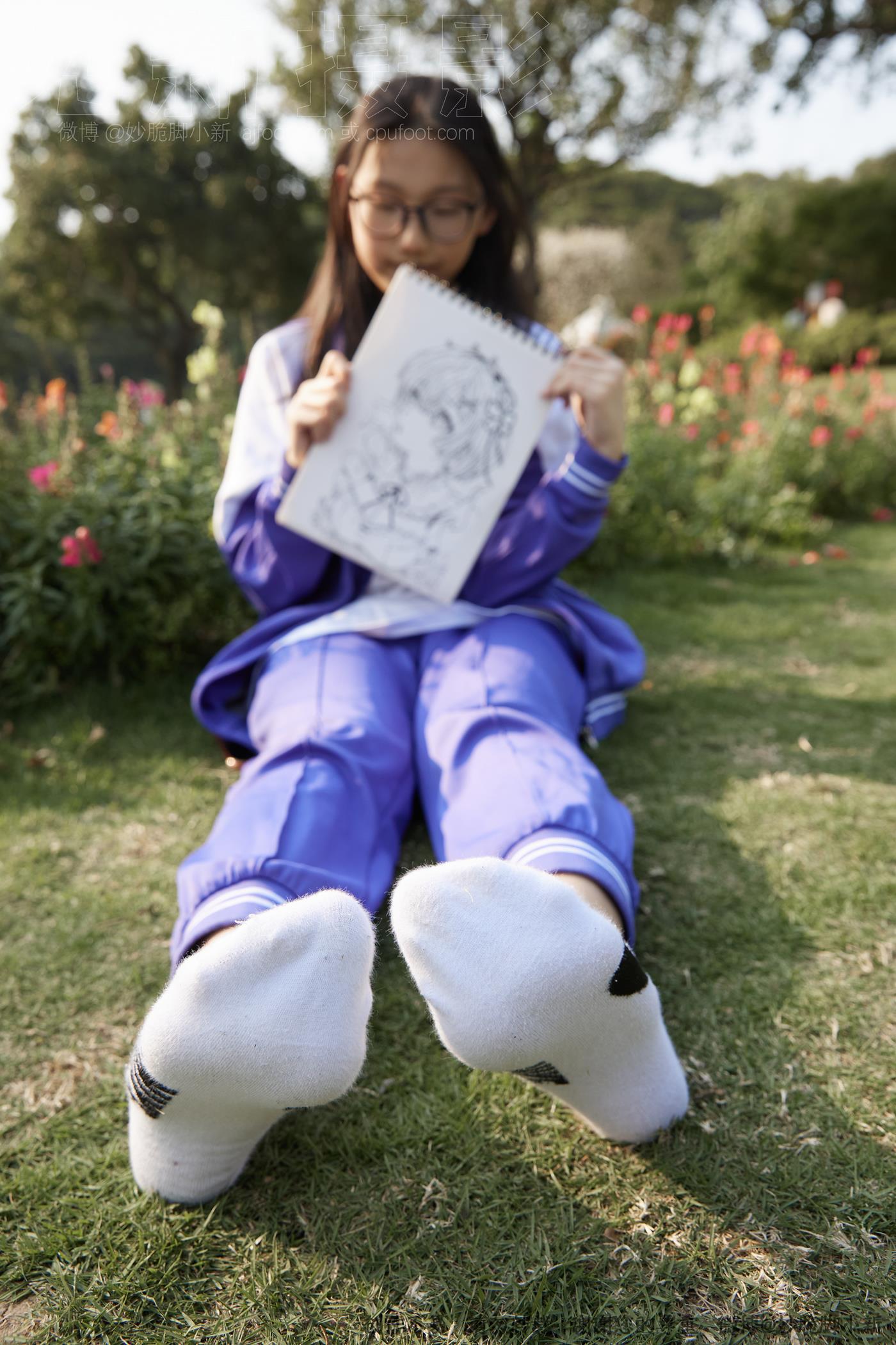 图片[52]-[见新摄影]NO.011 梦回学生时代 公园校服棉袜裸足[295P – 速更版-美库