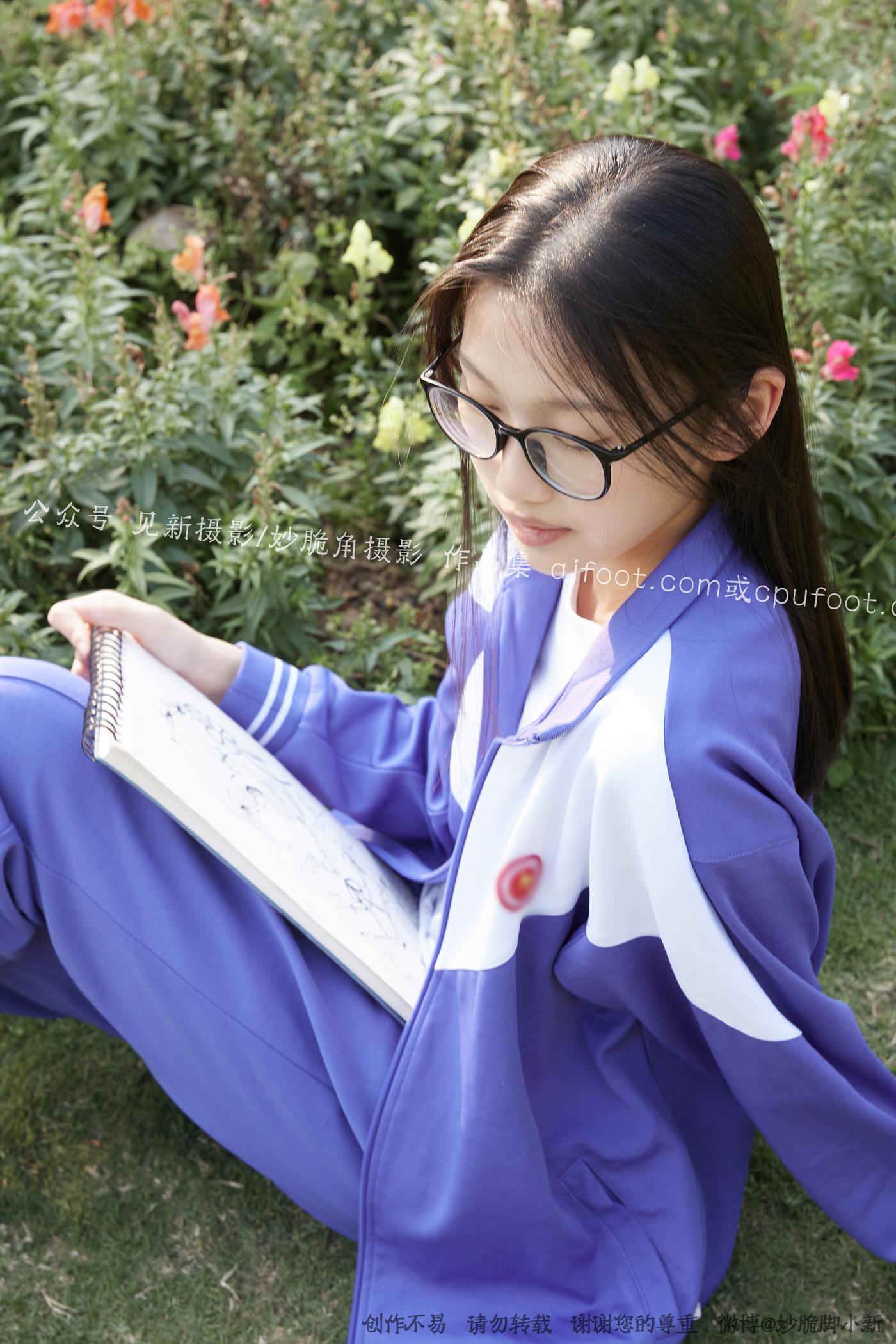 图片[85]-[见新摄影]NO.011 梦回学生时代 公园校服棉袜裸足[295P – 速更版-美库