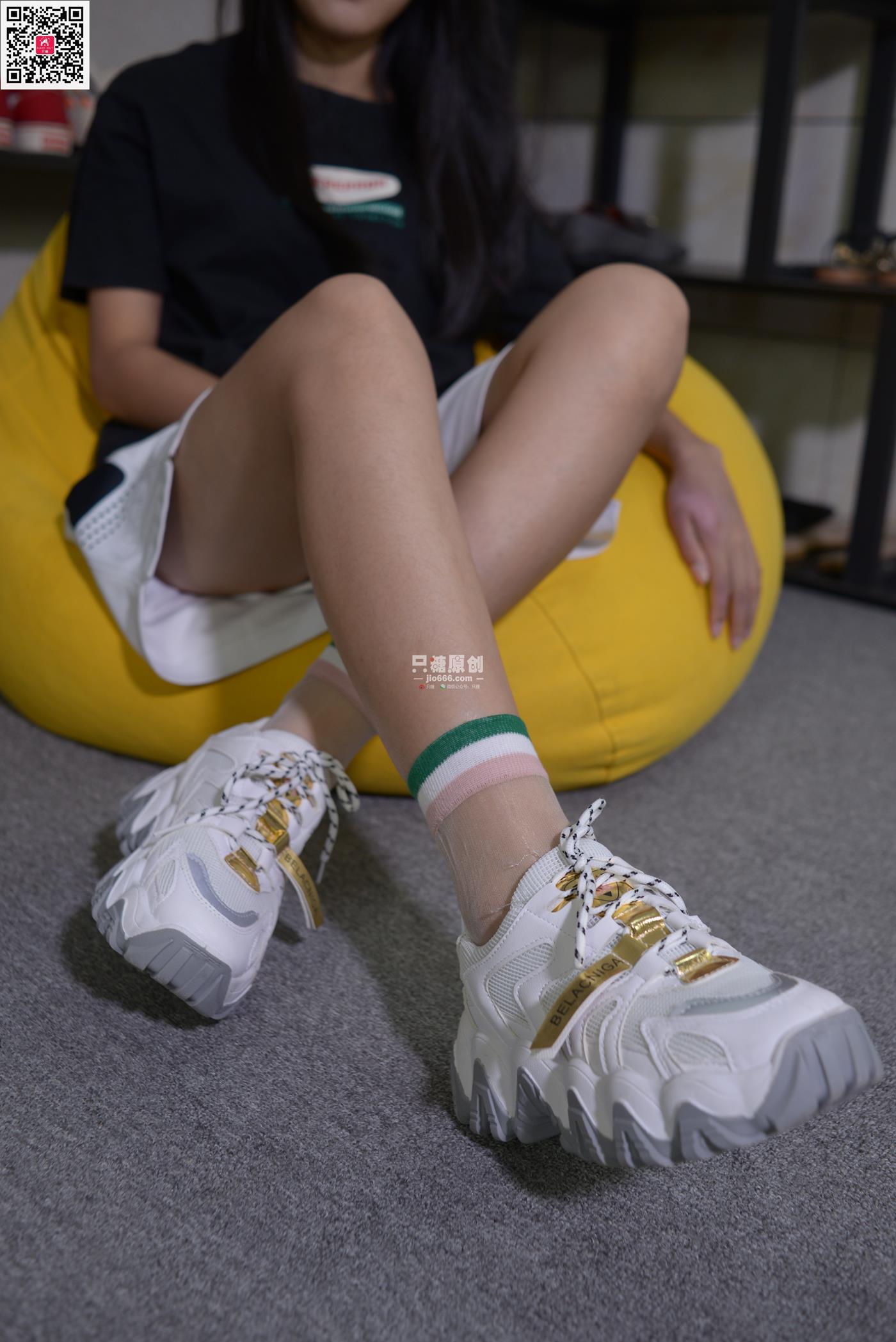 图片[24]-[只糖原创]NO.571 小米酱 想借你心头的月亮乘进一片浪漫[149P] – 速更版-美库