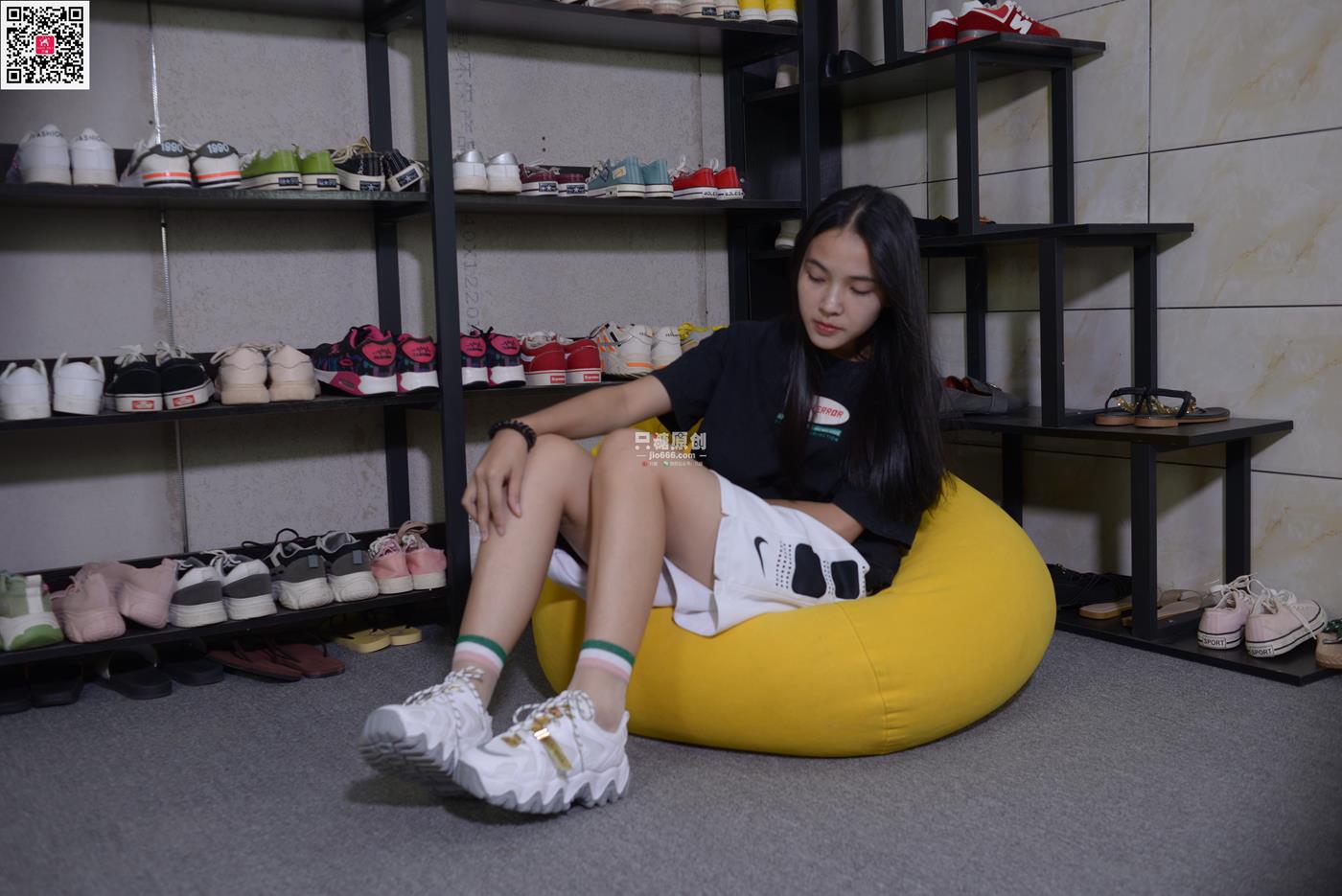 图片[146]-[只糖原创]NO.571 小米酱 想借你心头的月亮乘进一片浪漫[149P] – 速更版-美库