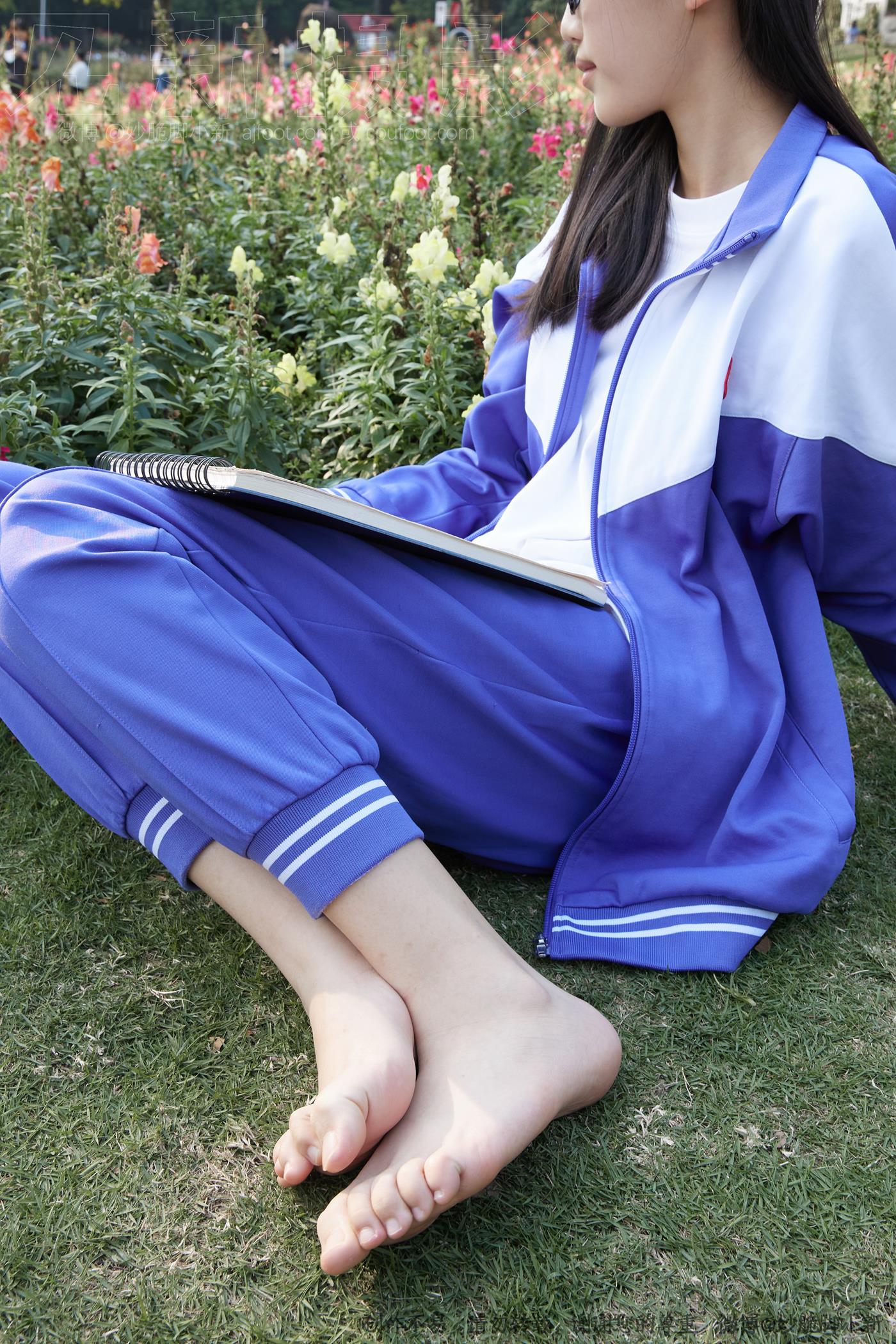 图片[179]-[见新摄影]NO.011 梦回学生时代 公园校服棉袜裸足[295P – 速更版-美库