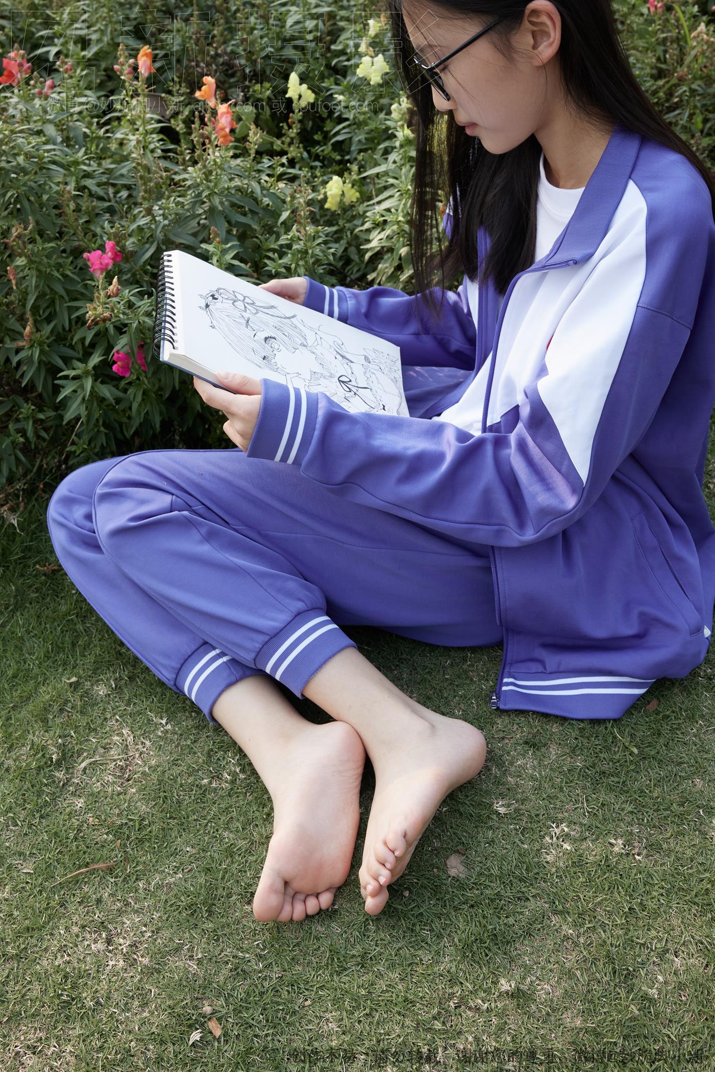 图片[191]-[见新摄影]NO.011 梦回学生时代 公园校服棉袜裸足[295P – 速更版-美库