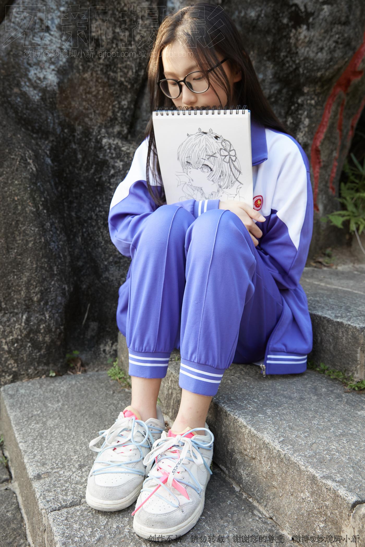 图片[218]-[见新摄影]NO.011 梦回学生时代 公园校服棉袜裸足[295P – 速更版-美库