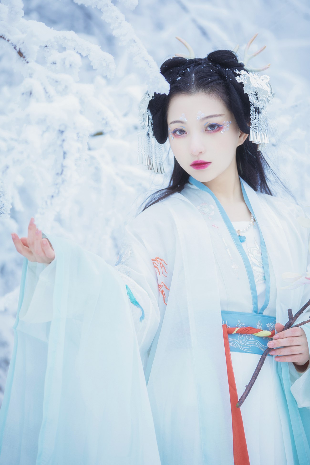 图片[23]-[YITUYU艺图语] 2022.01.12 雪妖 一千只大日日 [22P] – 速更版-美库