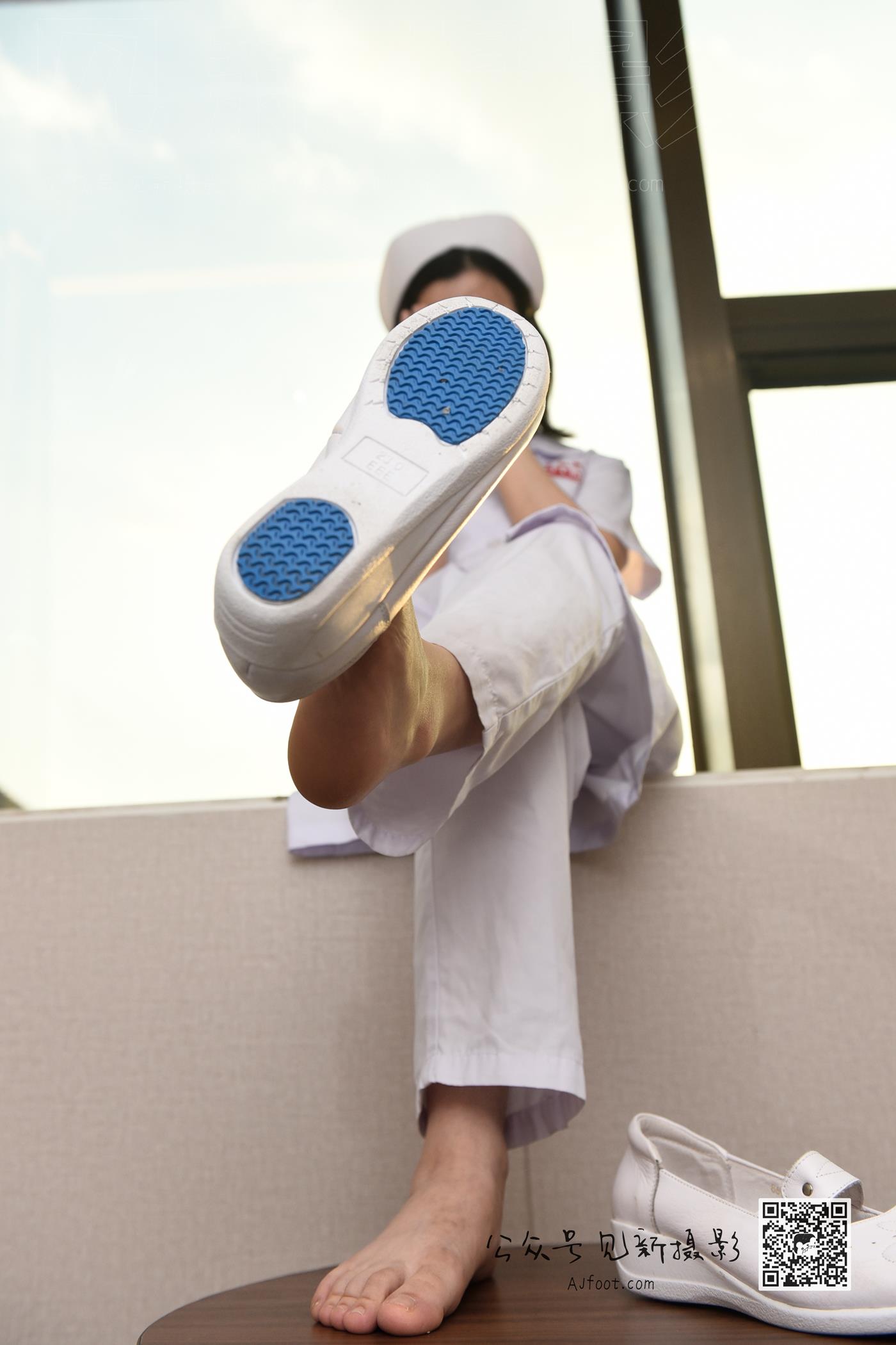 图片[37]-[见新摄影]NO.012 985医科大学护理美女[131P] – 速更版-美库