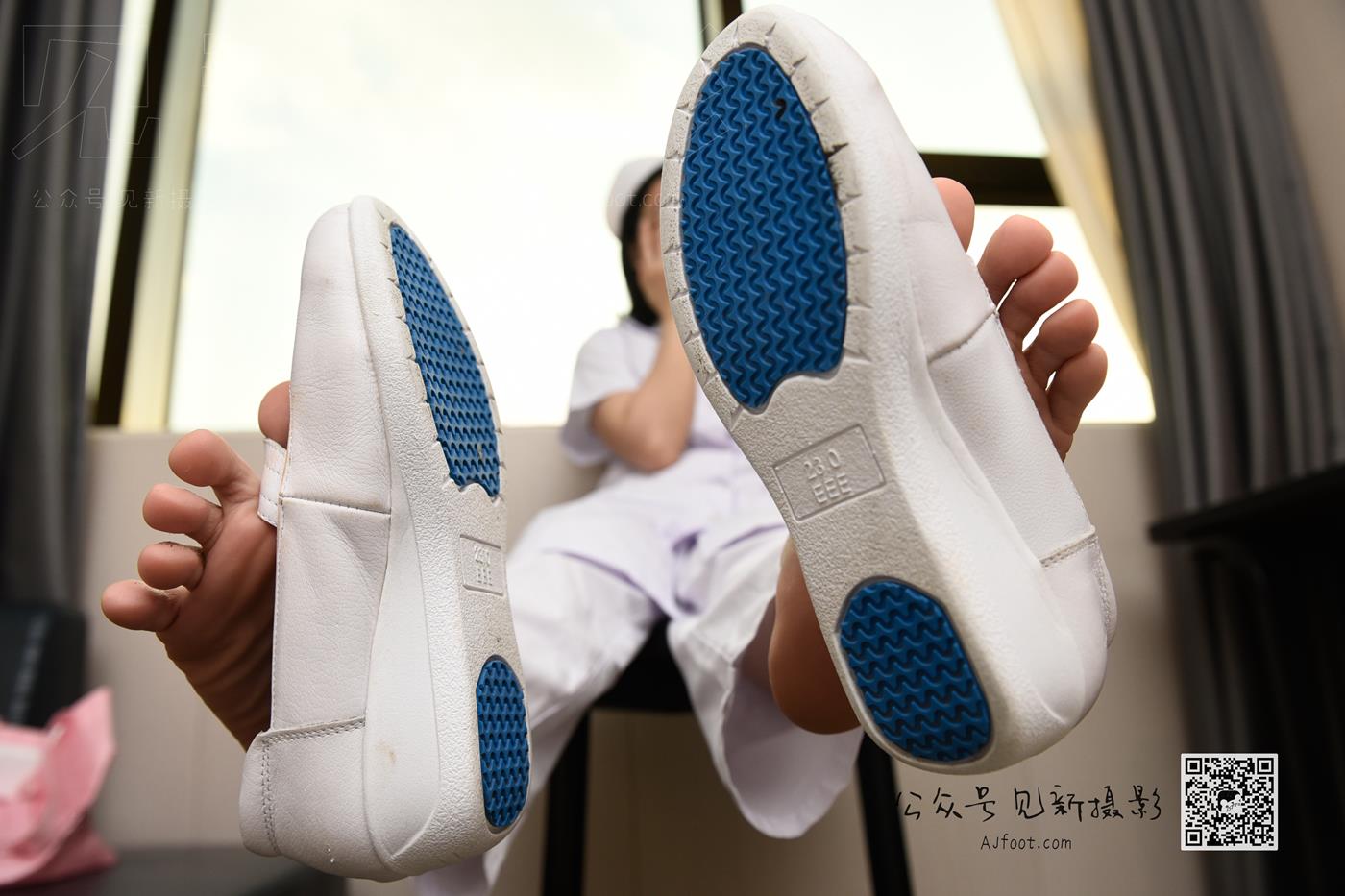 图片[73]-[见新摄影]NO.012 985医科大学护理美女[131P] – 速更版-美库