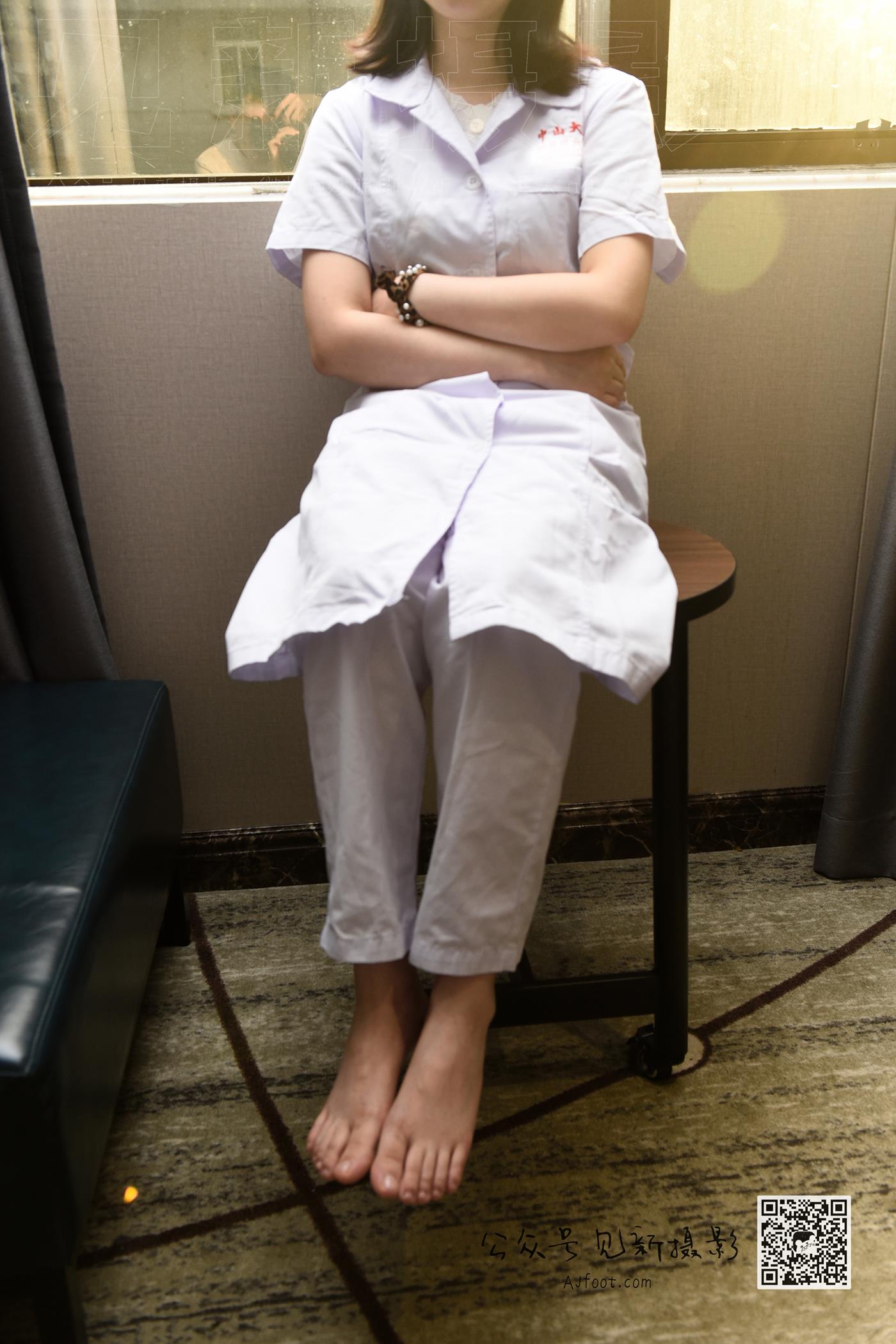 图片[114]-[见新摄影]NO.012 985医科大学护理美女[131P] – 速更版-美库