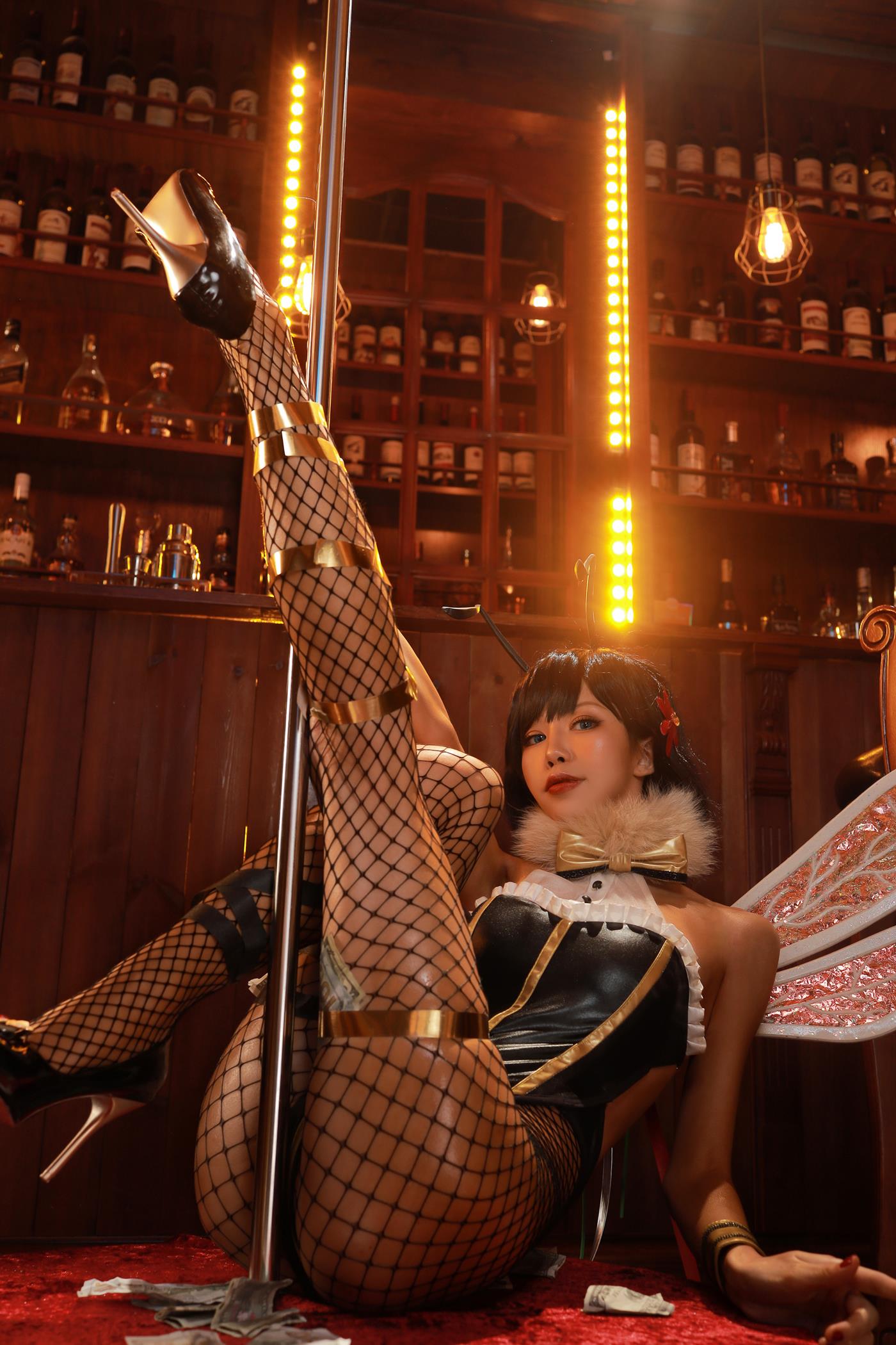 图片[22]-网紅Coser@水淼aqua 蒂法婚纱+蜜蜂女郎+黑皮蜜蜂女郎 [30P] – 速更版-美库