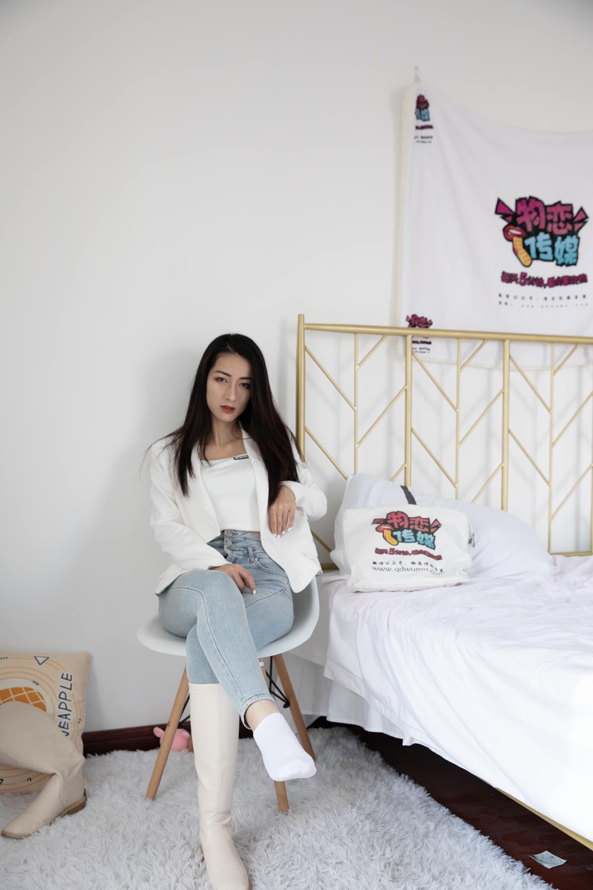 图片[123]-物恋传媒 NO.606 小茶-水里的月亮[130P] – 速更版-美库