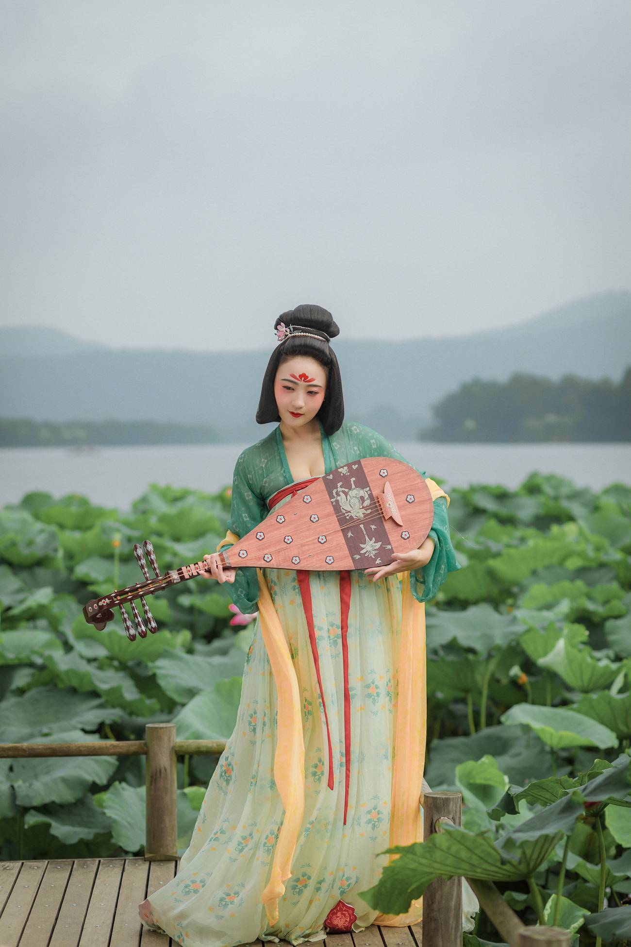 图片[17]-[YITUYU艺图语] 2022.01.14 荷 徐悦尔 [23P] – 速更版-美库