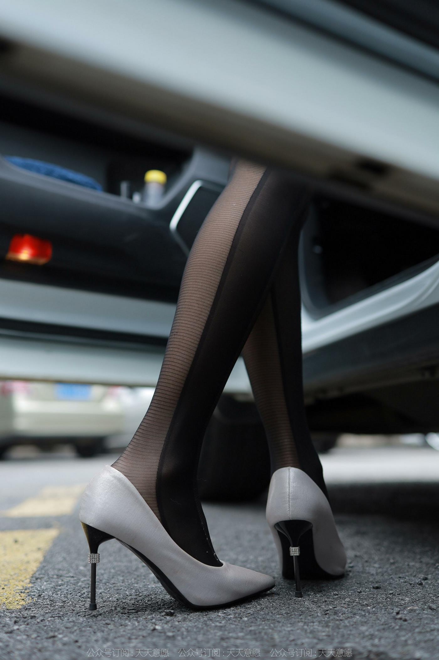 图片[14]-[IESS异思趣向] 2022.05.23 丝享家1096：婉萍《黑丝女司机》[83P] – 速更版-美库