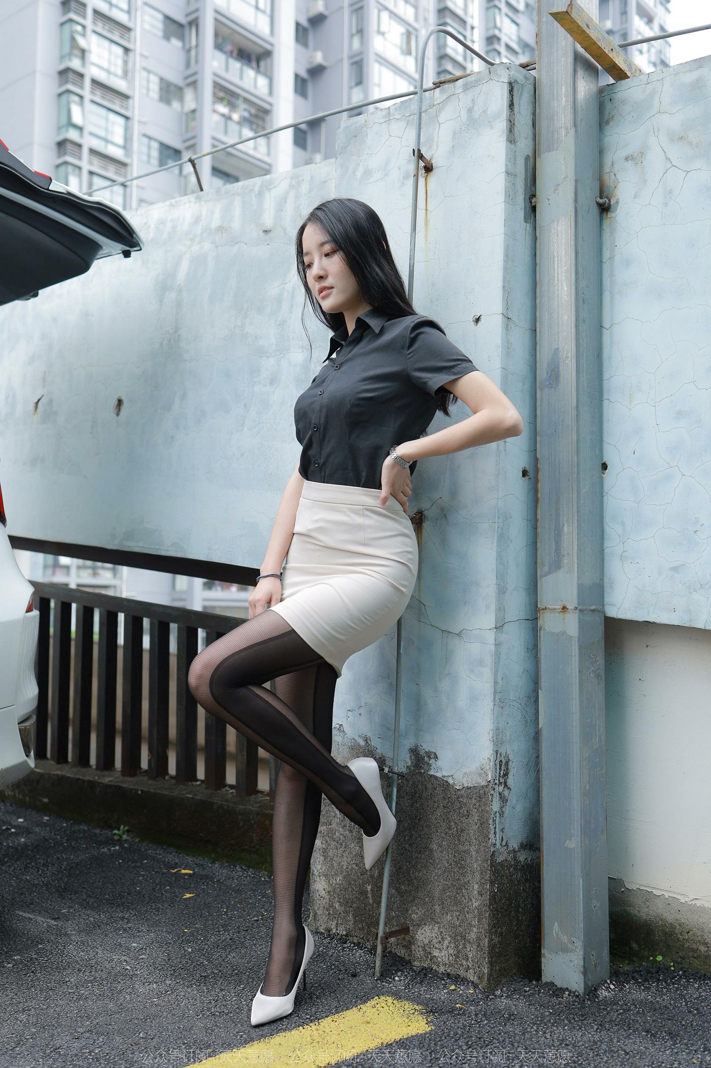 图片[54]-[IESS异思趣向] 2022.05.23 丝享家1096：婉萍《黑丝女司机》[83P] – 速更版-美库