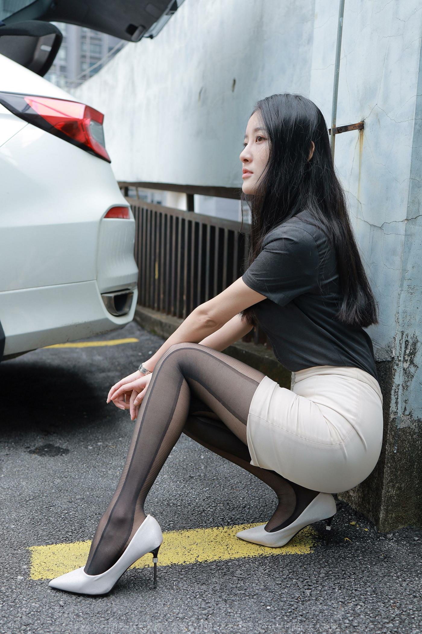 图片[62]-[IESS异思趣向] 2022.05.23 丝享家1096：婉萍《黑丝女司机》[83P] – 速更版-美库