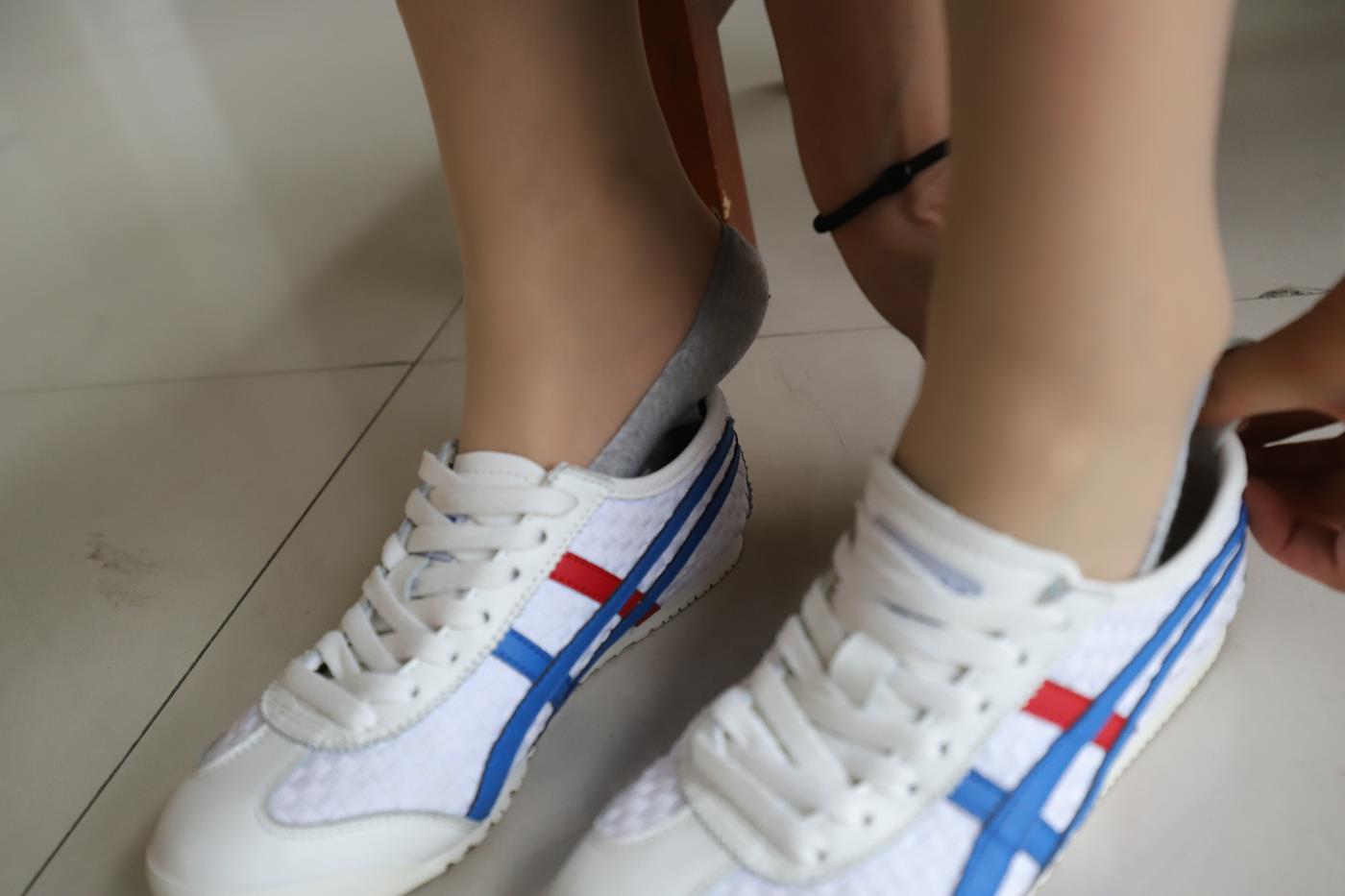 图片[10]-大西瓜爱牙膏-2019 9X活动 模特3（三） 热裤白鞋肉丝[71P] – 速更版-美库