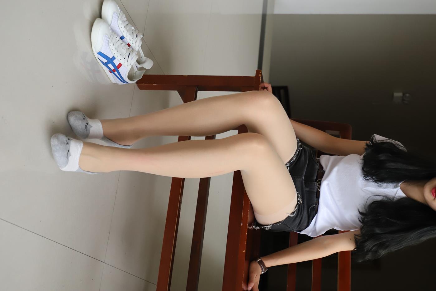 图片[39]-大西瓜爱牙膏-2019 9X活动 模特3（三） 热裤白鞋肉丝[71P] – 速更版-美库