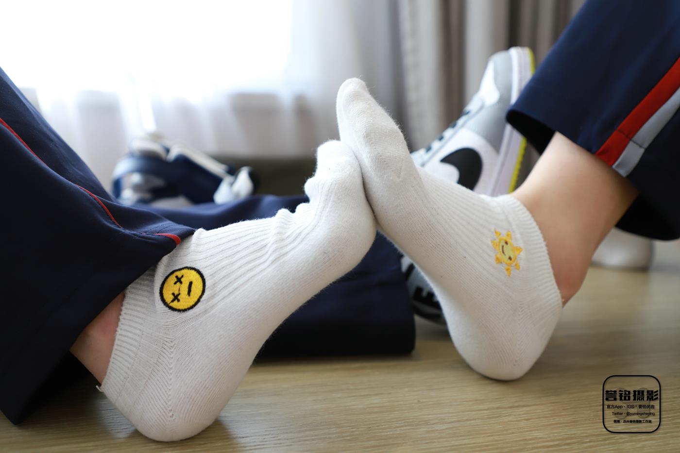 图片[25]-[誉铭传媒]袜足摄影 2022年 NO.017[135P] – 速更版-美库