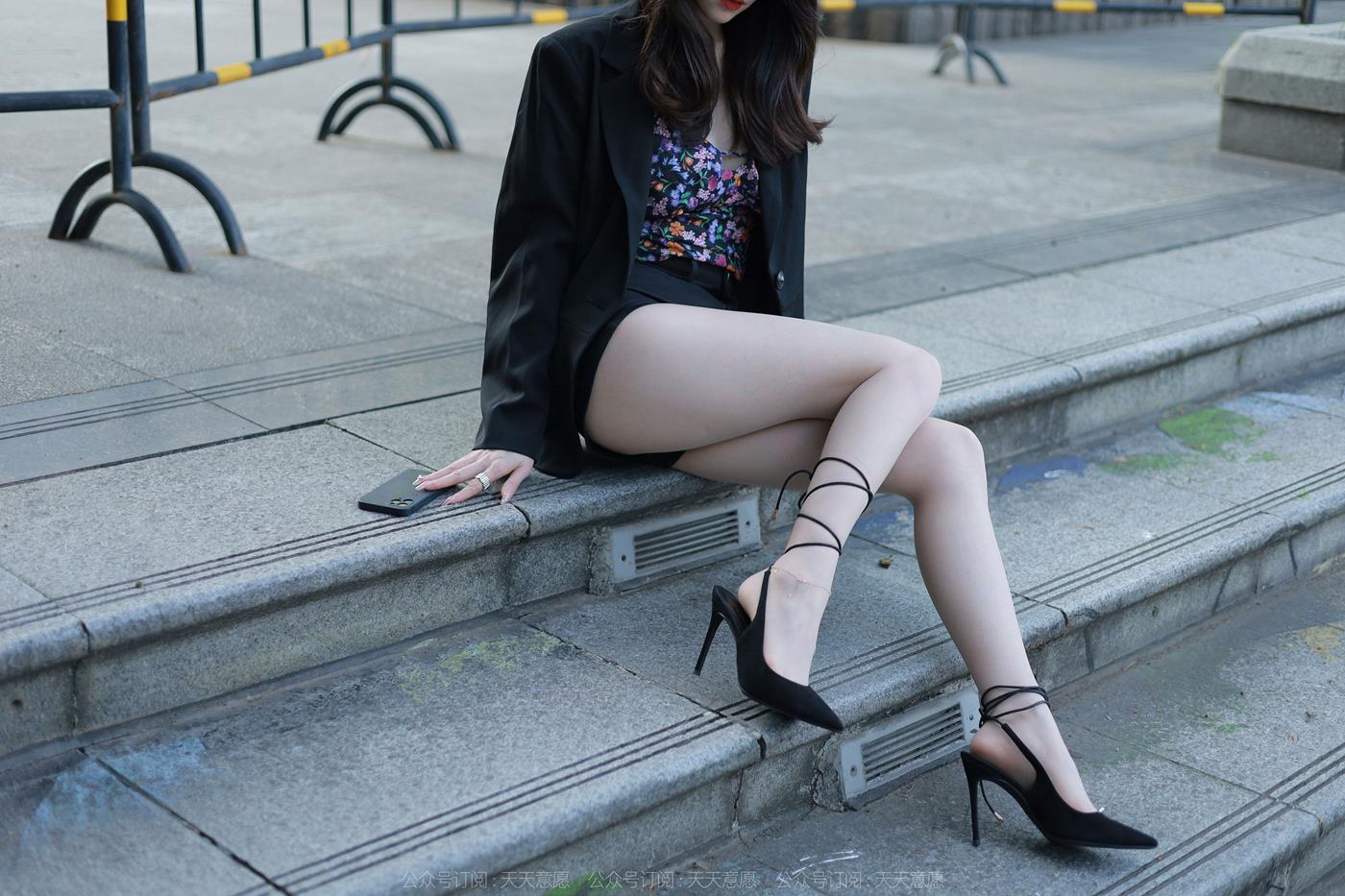 图片[77]-[IESS异思趣向] 2022.05.24 丝享家1097：佳爷《四月特辑》[79P] – 速更版-美库