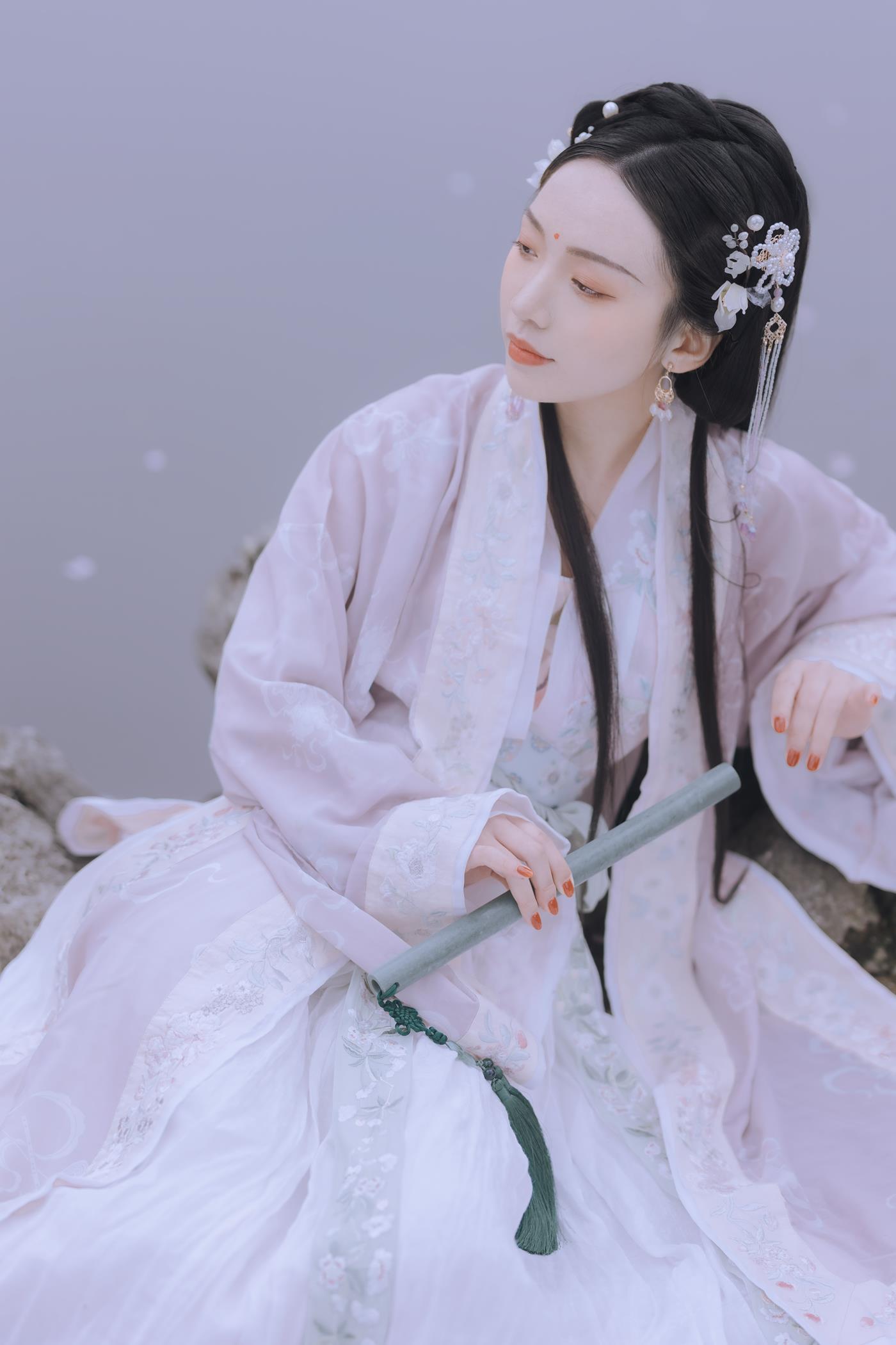 图片[19]-[YITUYU艺图语] 2022.01.14 樱花落 Joyceee [26P] – 速更版-美库