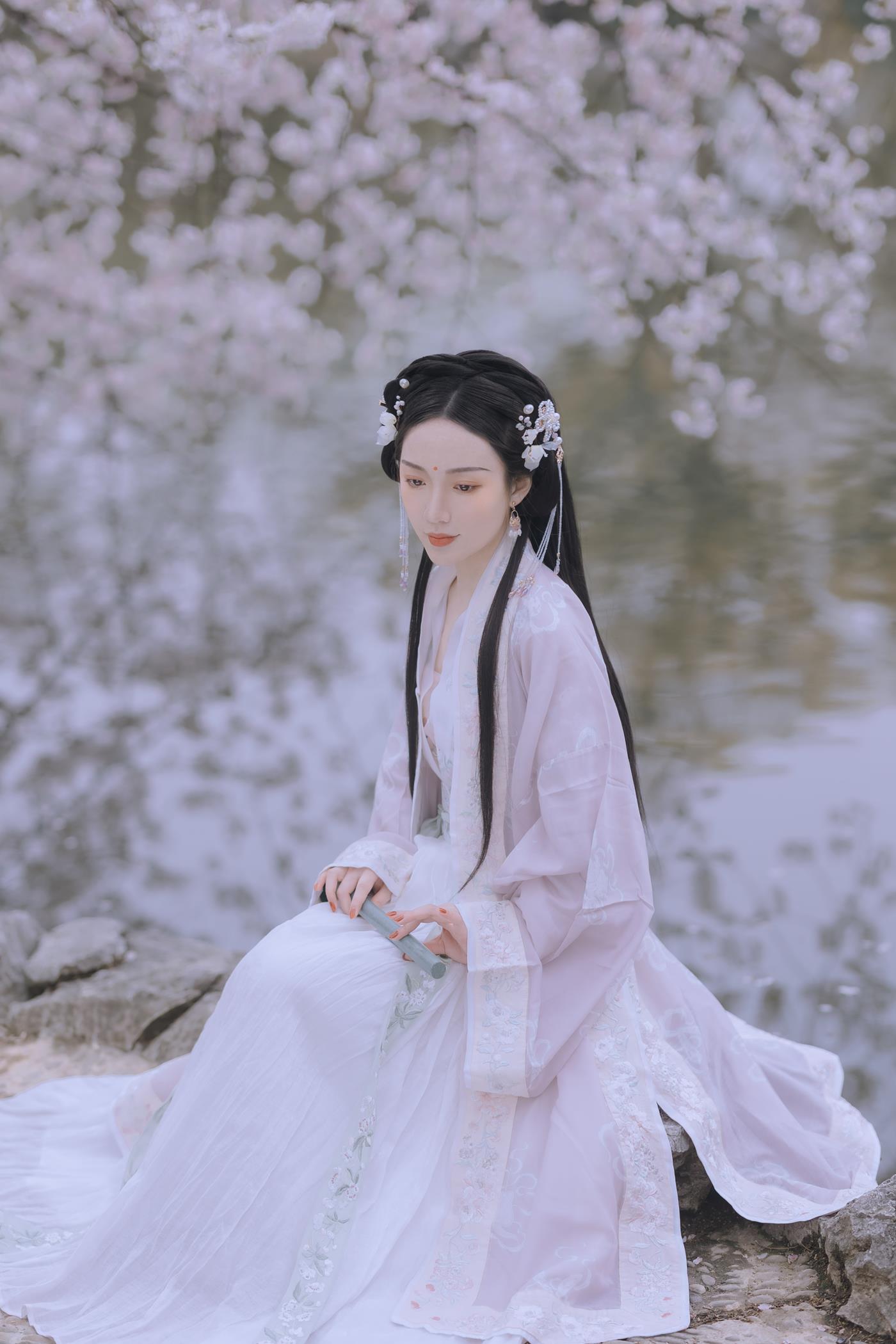 图片[23]-[YITUYU艺图语] 2022.01.14 樱花落 Joyceee [26P] – 速更版-美库