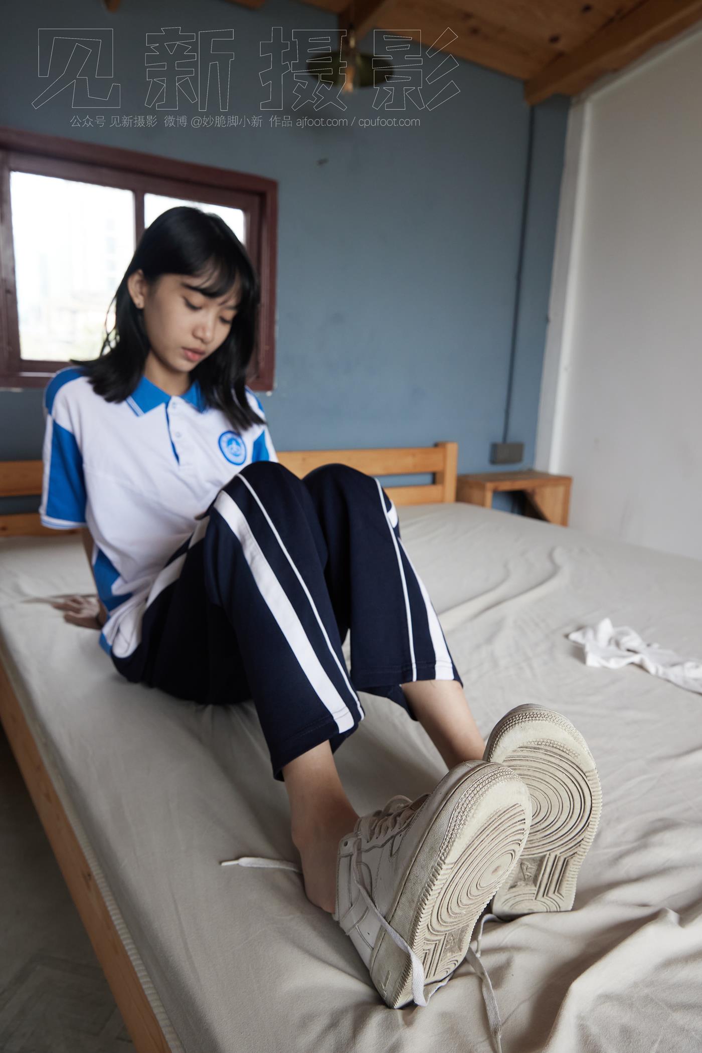 图片[17]-[见新摄影]NO.017 下课一起走吧[329P] – 速更版-美库