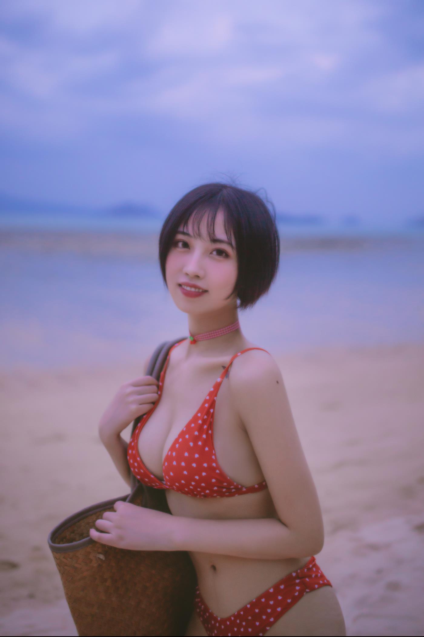 图片[25]-次元少女念雪ww  七月光荫 [28P] – 速更版-美库