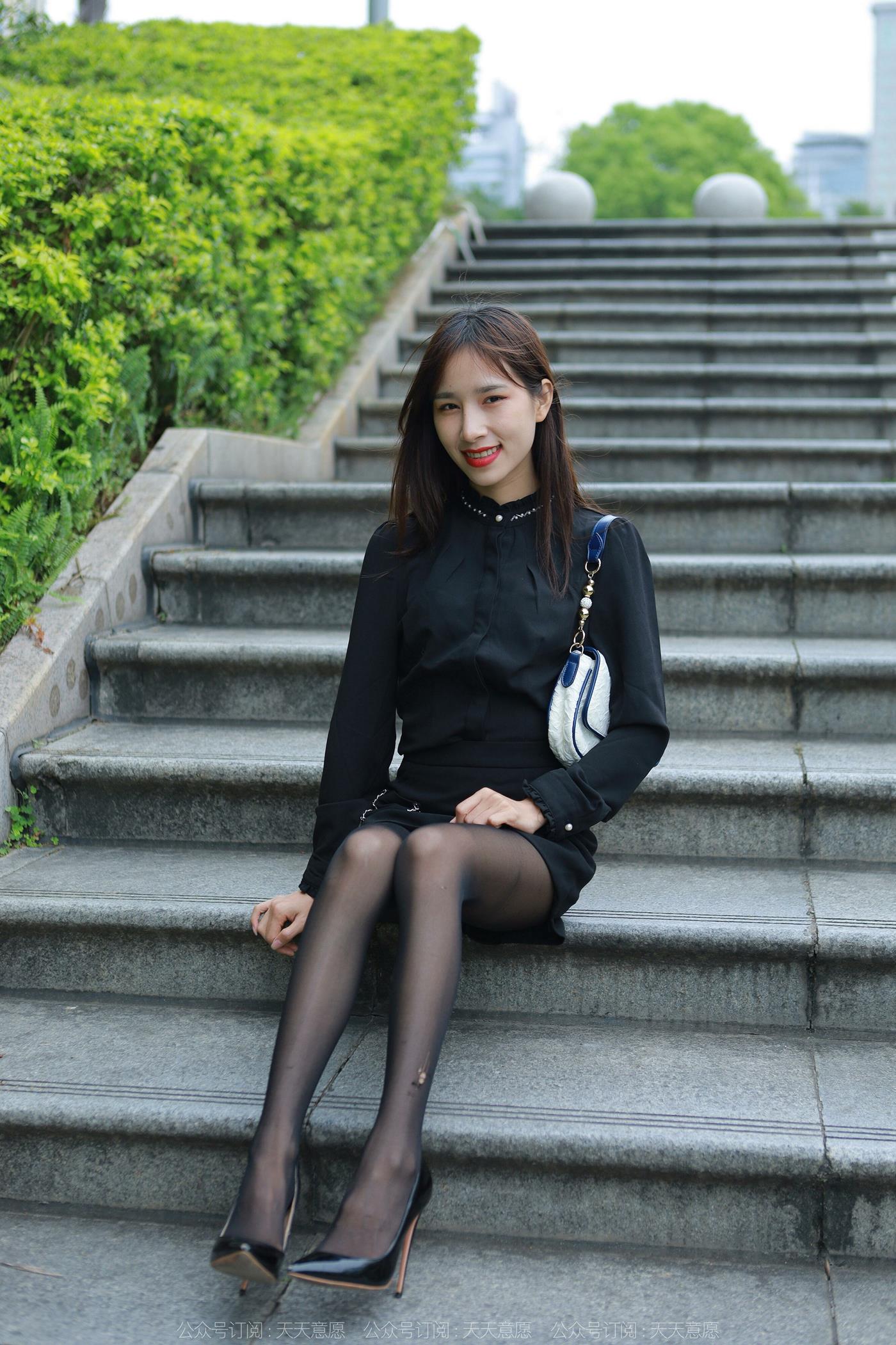 图片[29]-[IESS异思趣向] 2022.05.25 丝享家1098：美子《红唇黑丝》[89P] – 速更版-美库