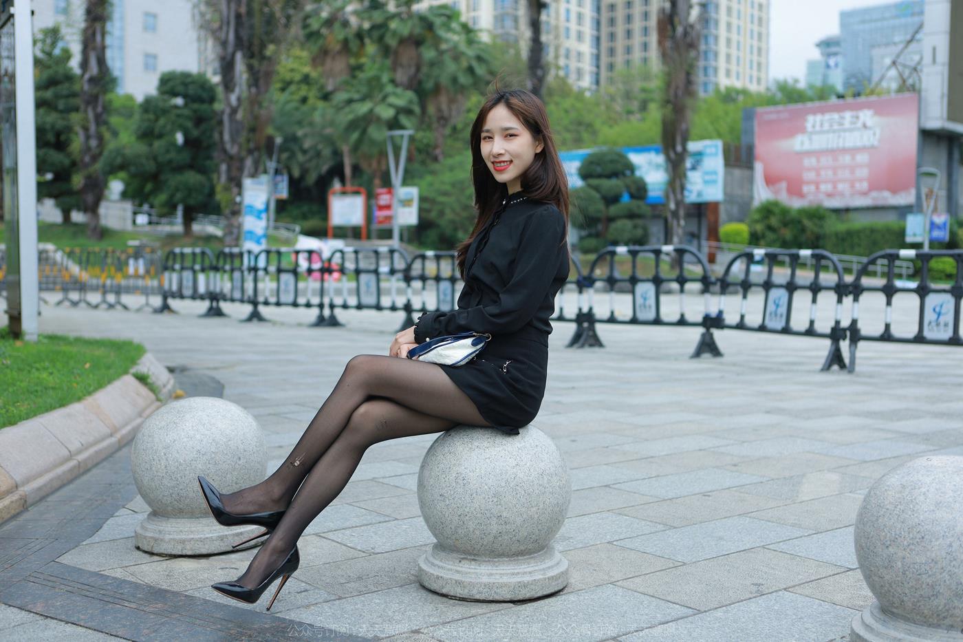 图片[90]-[IESS异思趣向] 2022.05.25 丝享家1098：美子《红唇黑丝》[89P] – 速更版-美库