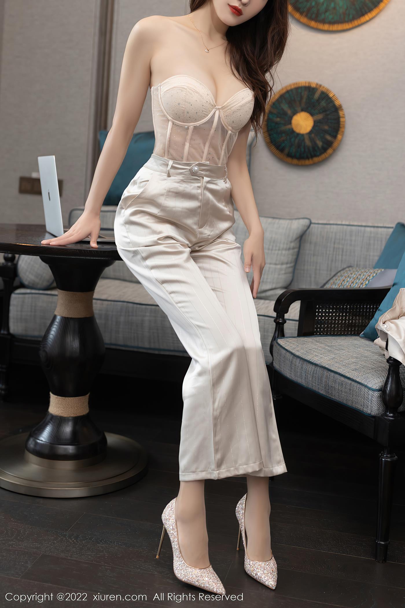 图片[33]-[Xiuren秀人网]2022.09.15 NO.5594 陆萱萱[66+1P] – 速更版-美库