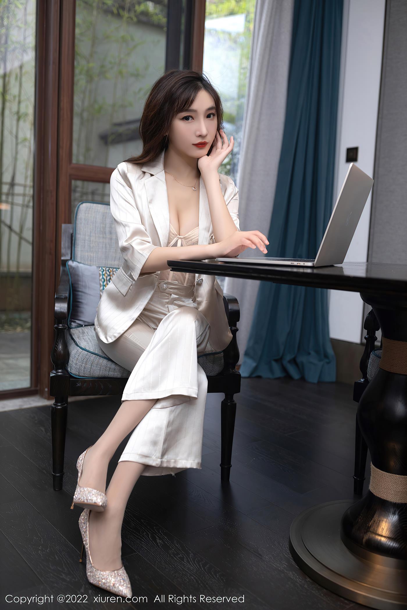 图片[64]-[Xiuren秀人网]2022.09.15 NO.5594 陆萱萱[66+1P] – 速更版-美库