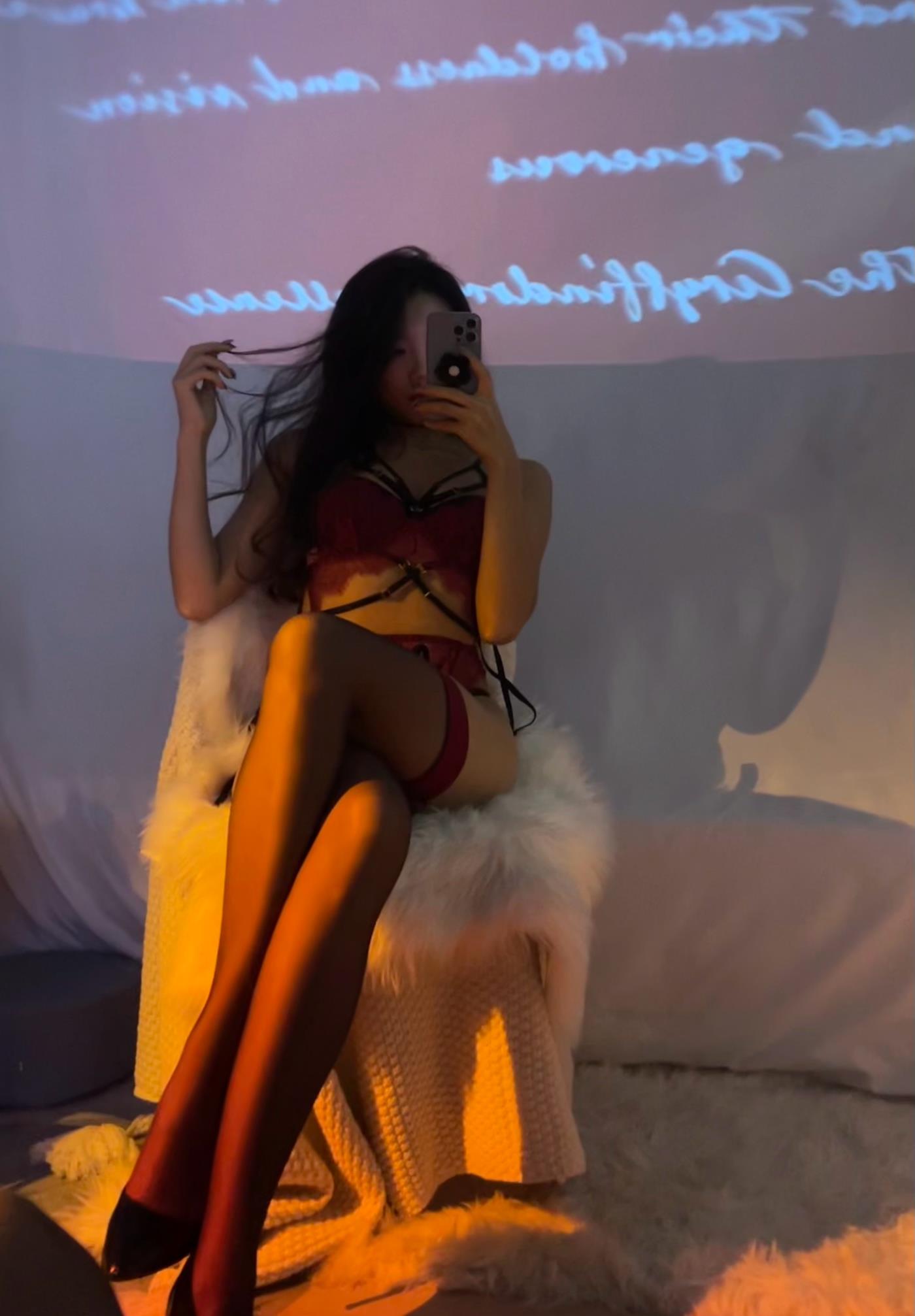 图片[27]-纪念小小V微密圈视图合集(1) [80P] – 速更版-美库