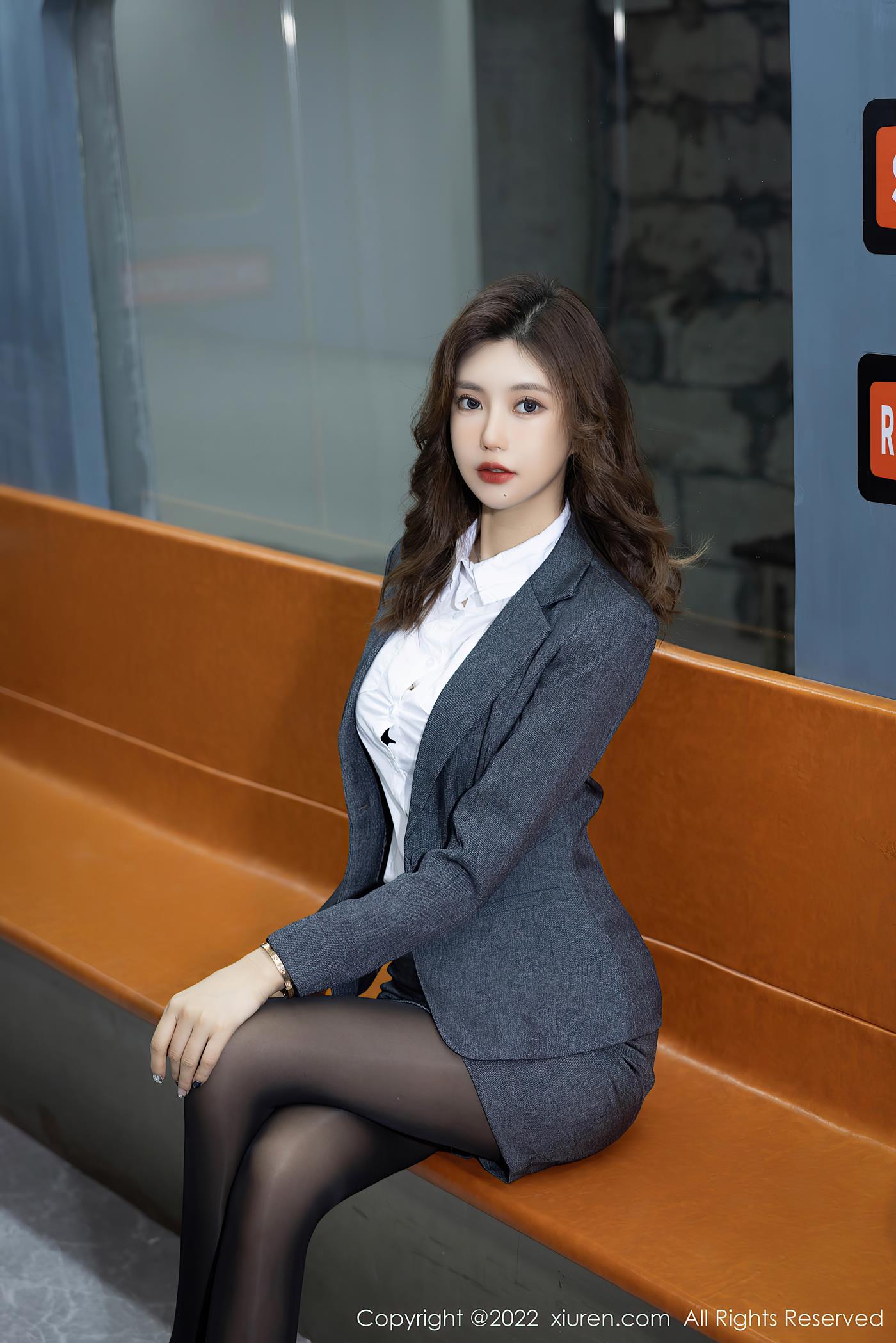 图片[62]-[Xiuren秀人网]2022.09.16 NO.5600 绮里嘉ula[64+1P] – 速更版-美库