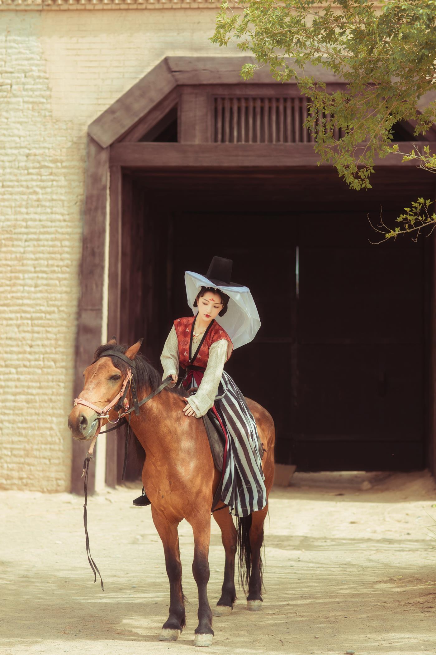 图片[15]-[YITUYU艺图语] 2022.01.15 酒窖 一千只大日日 [18P] – 速更版-美库