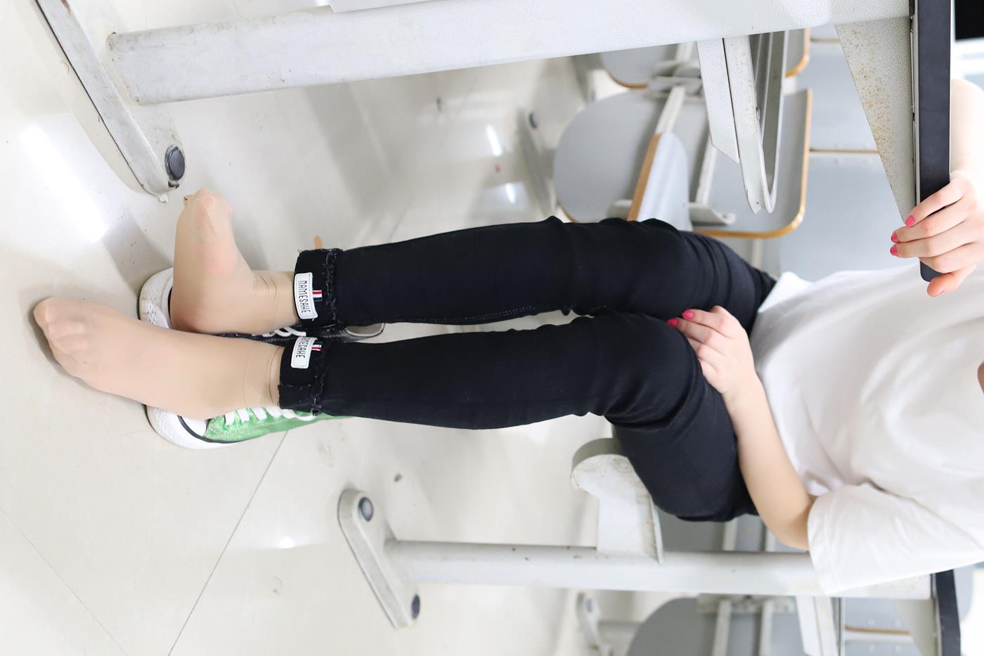 图片[30]-大西瓜爱牙膏-2019 9月活动 模特1（一） 牛仔裤里丝 (2) [60P] – 速更版-美库