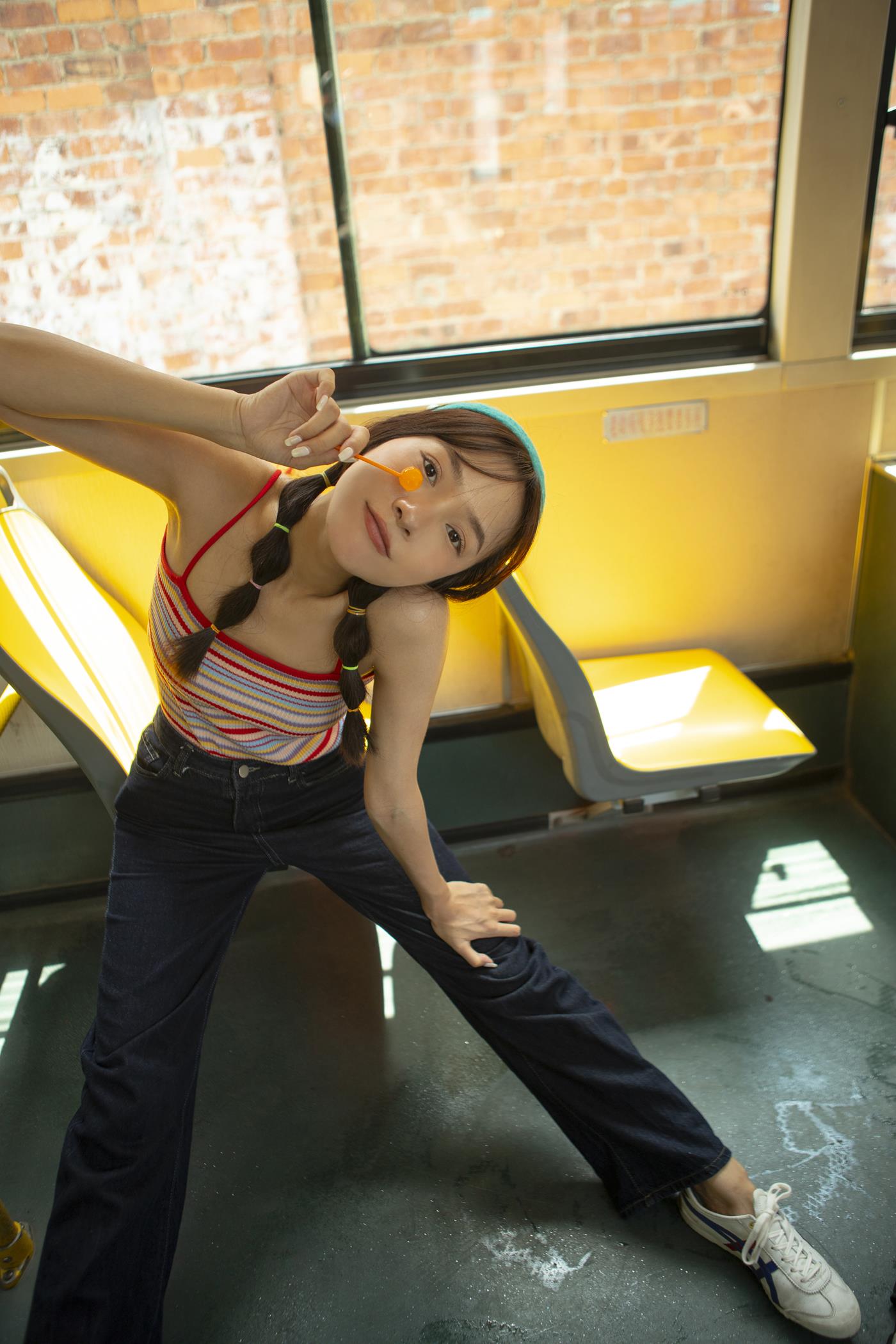 图片[18]-[YITUYU艺图语] 2021.11.05 happy tune 奶茶妹MM [28P] – 速更版-美库