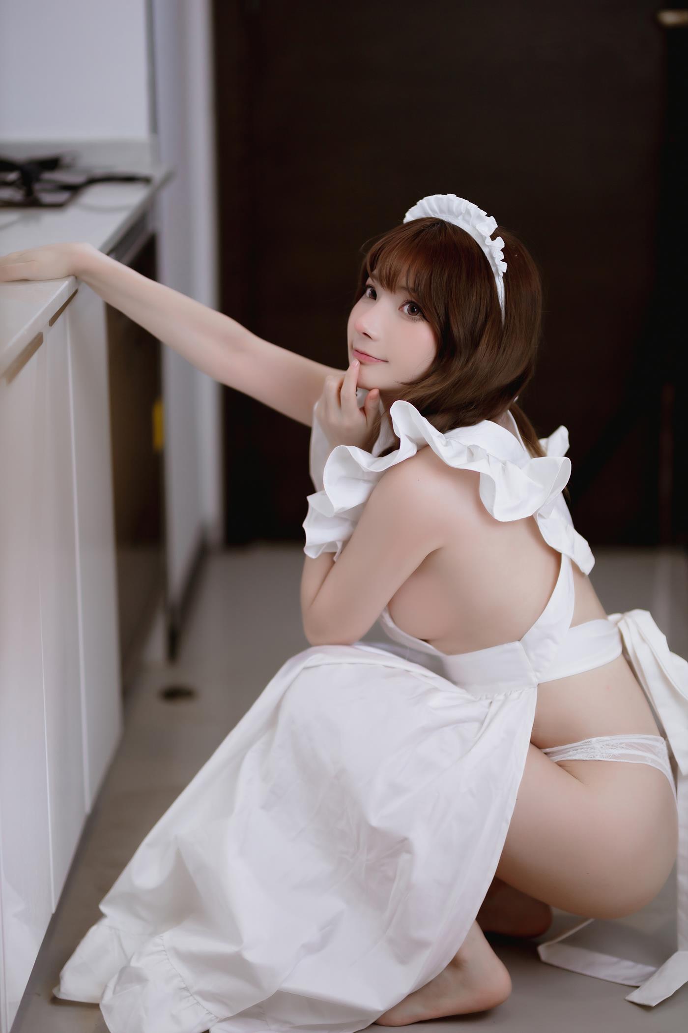 图片[15]-网紅Coser@是三不是世w  果体围裙 [25P] – 速更版-美库