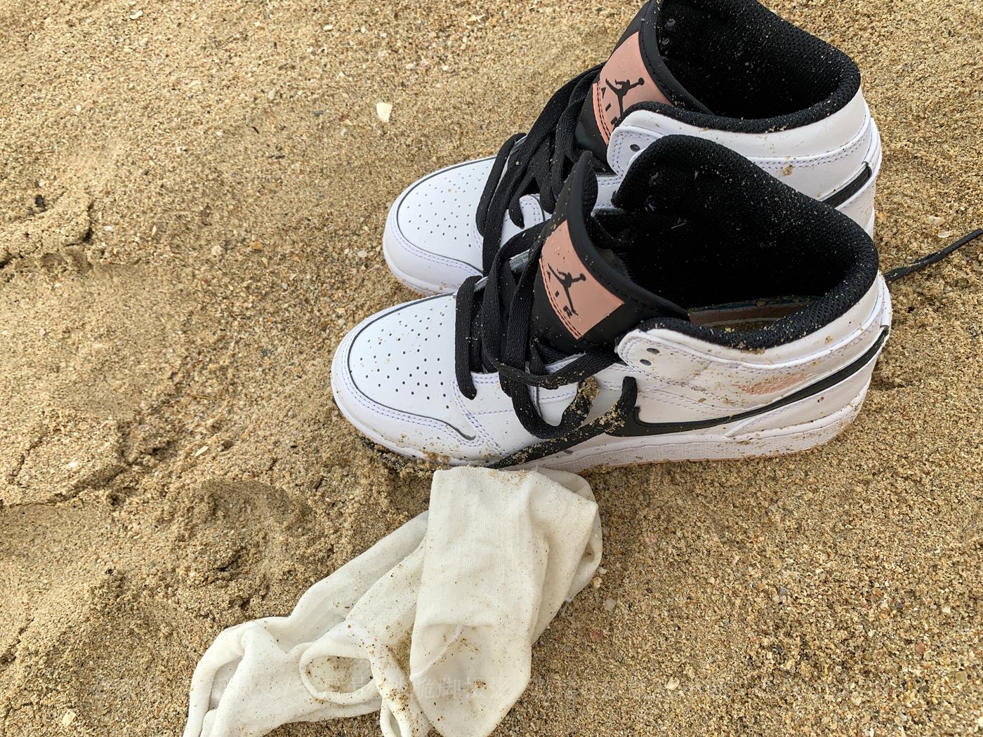 图片[24]-[见新摄影]NO.019 世界上最甜美的沙滩校园风，连海风都是甜的[252P] – 速更版-美库