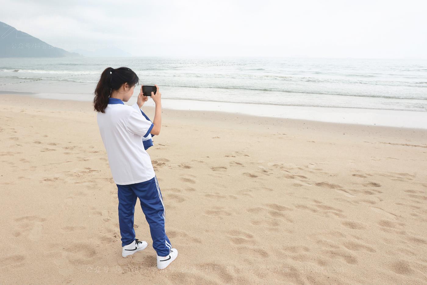 图片[42]-[见新摄影]NO.019 世界上最甜美的沙滩校园风，连海风都是甜的[252P] – 速更版-美库